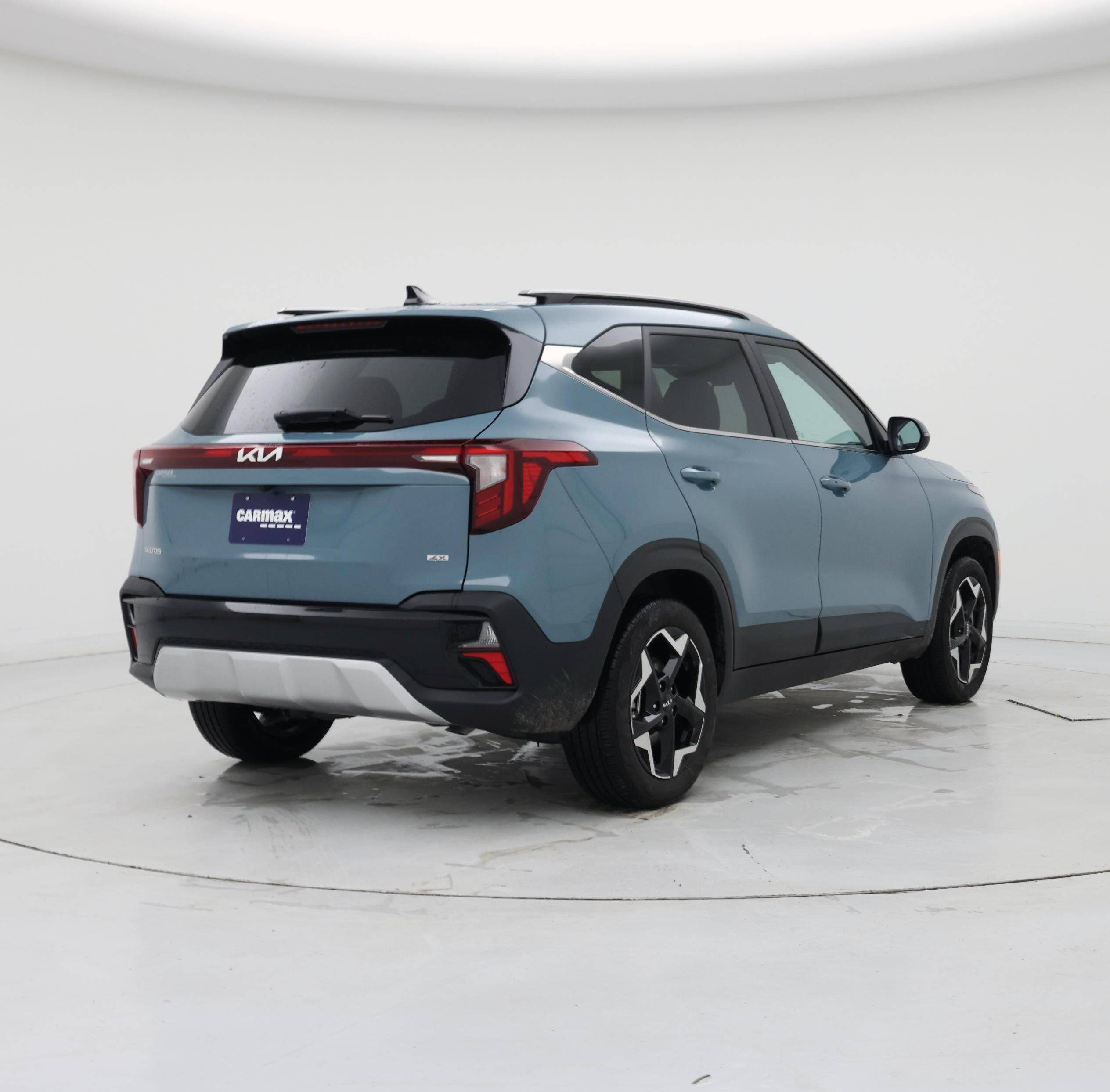 Thumbnail: 2025 Kia Seltos - 8