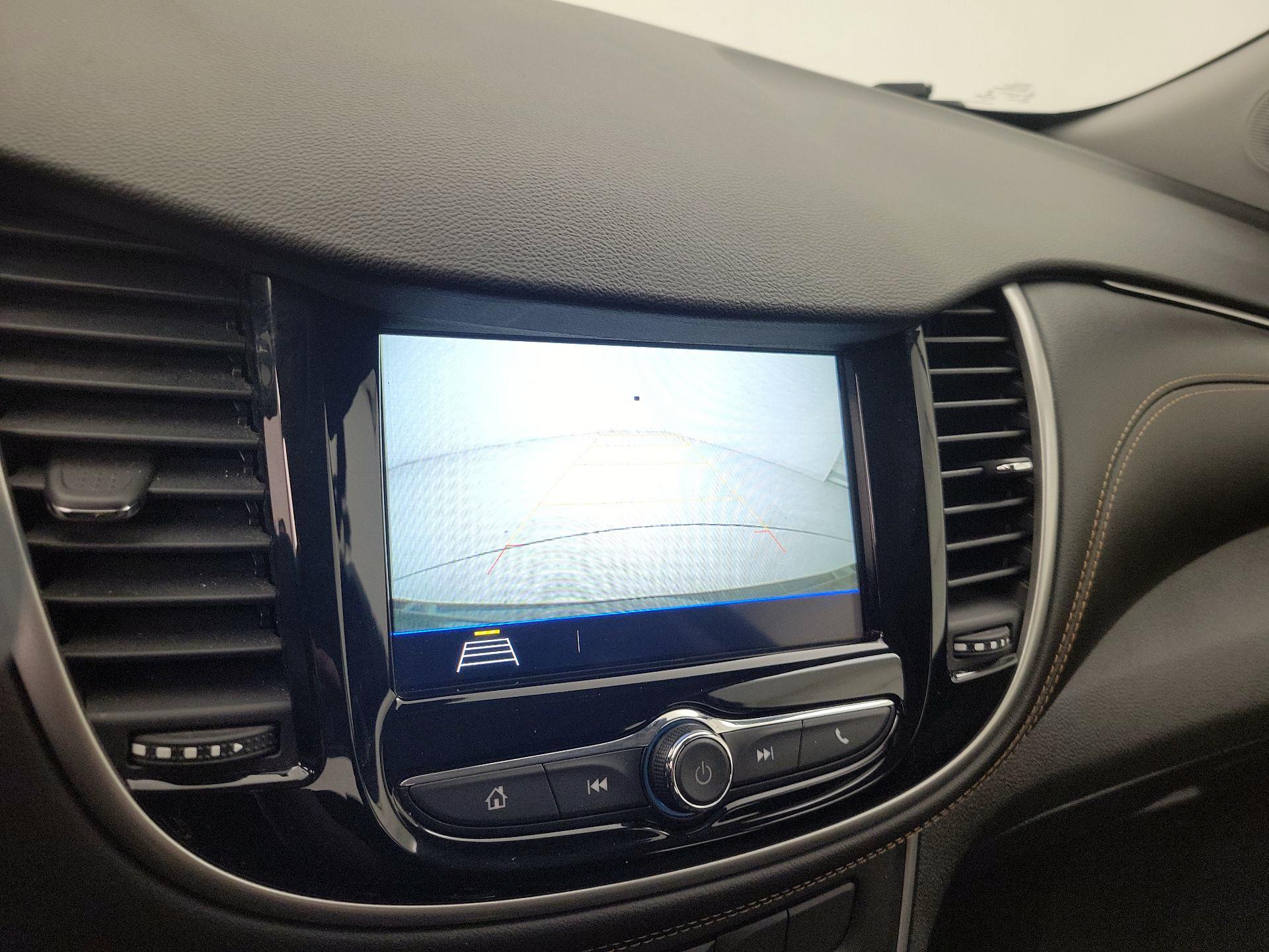 Thumbnail: 2019 Chevrolet Trax - 14