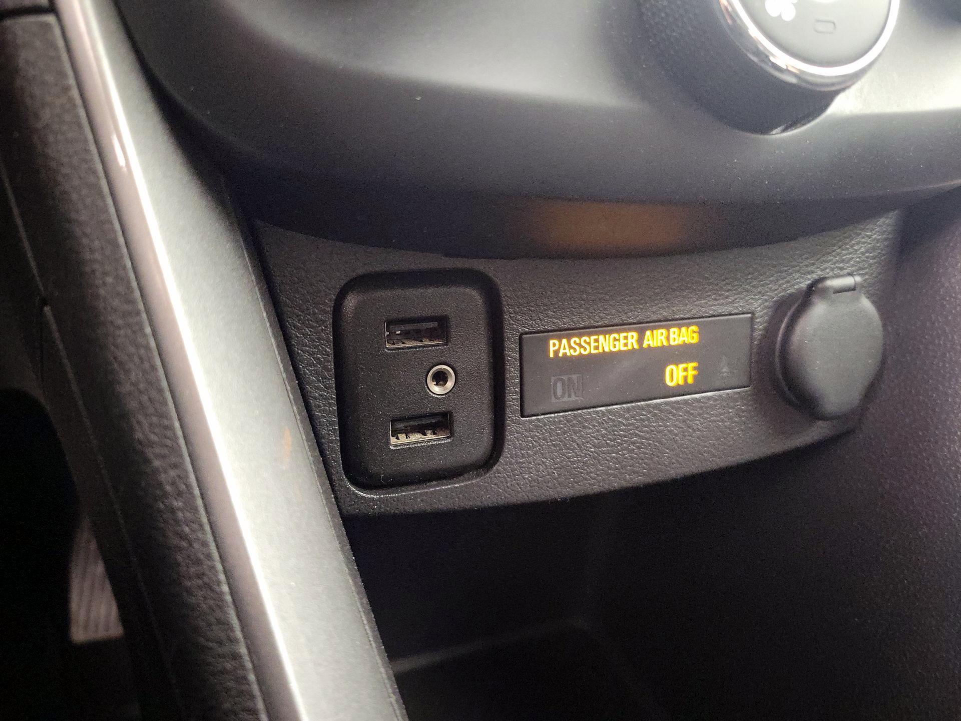 Thumbnail: 2019 Chevrolet Trax - 18