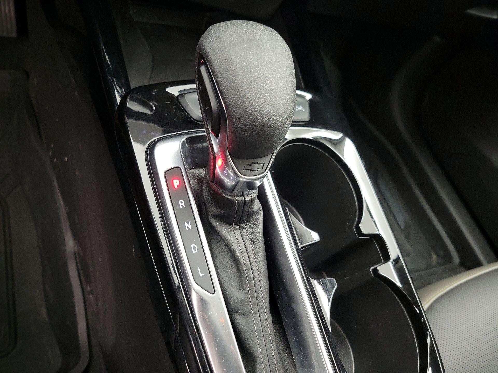 Thumbnail: 2025 Chevrolet Trax - 17