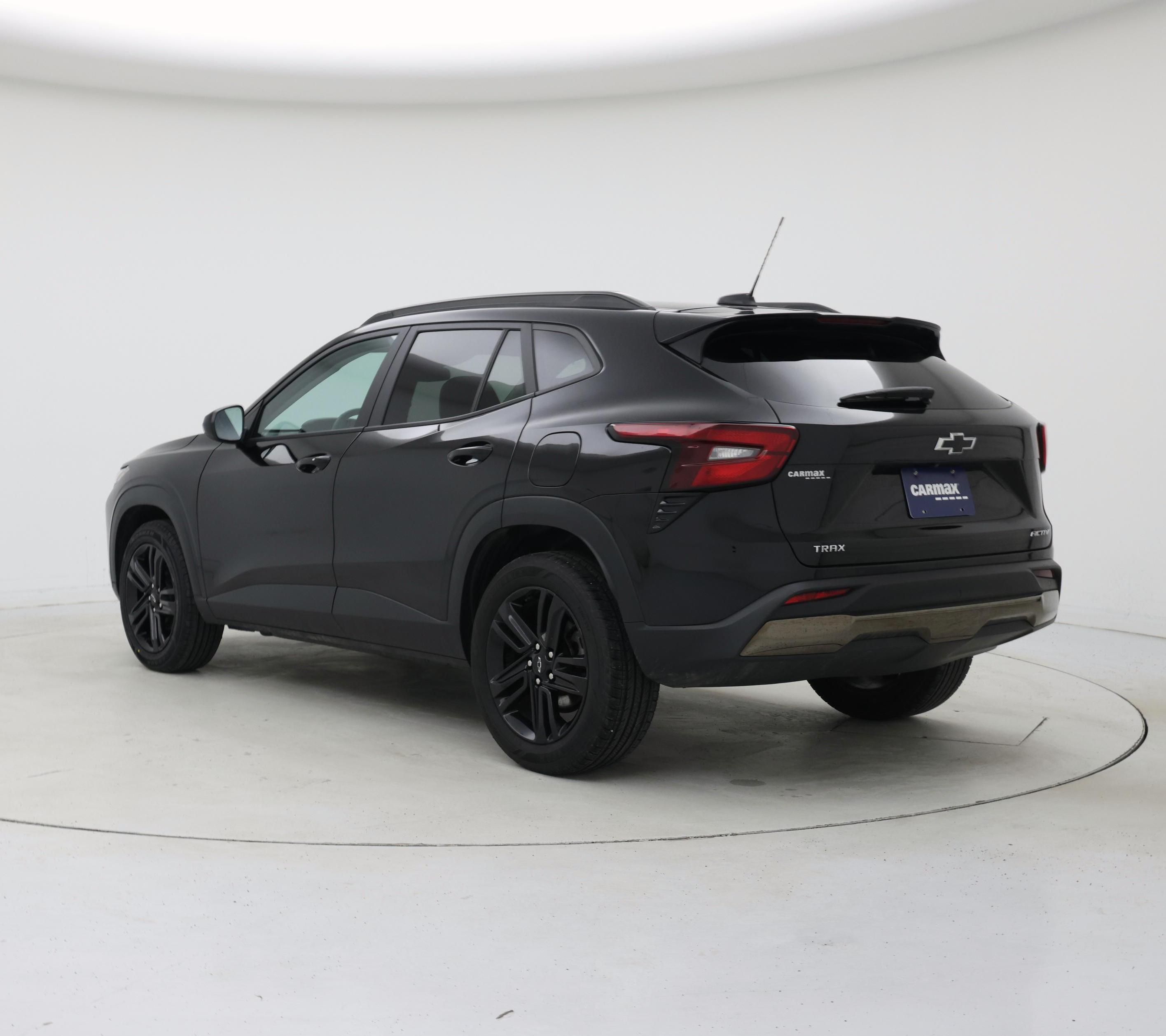 Thumbnail: 2025 Chevrolet Trax - 2