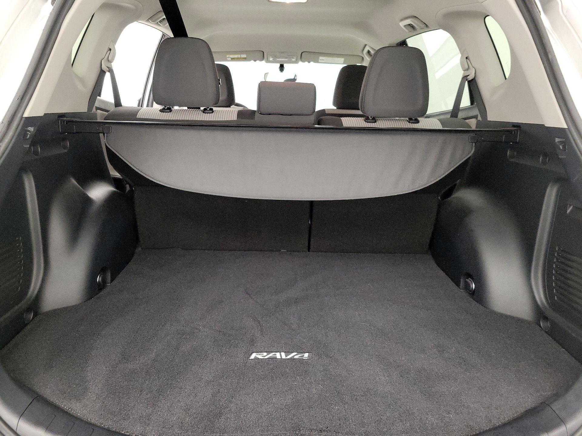 Thumbnail: 2014 Toyota RAV4 - 20