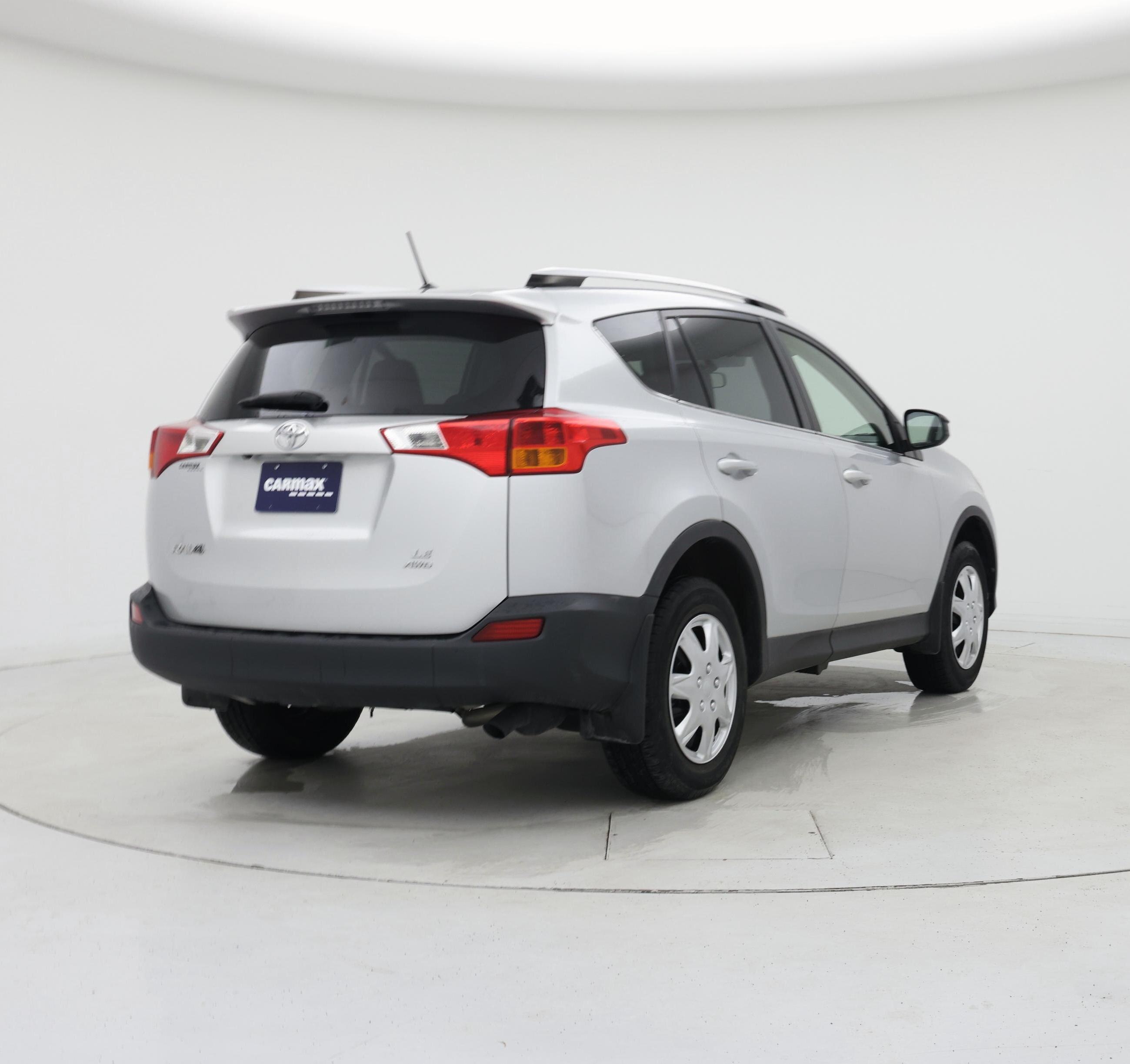 Thumbnail: 2014 Toyota RAV4 - 8