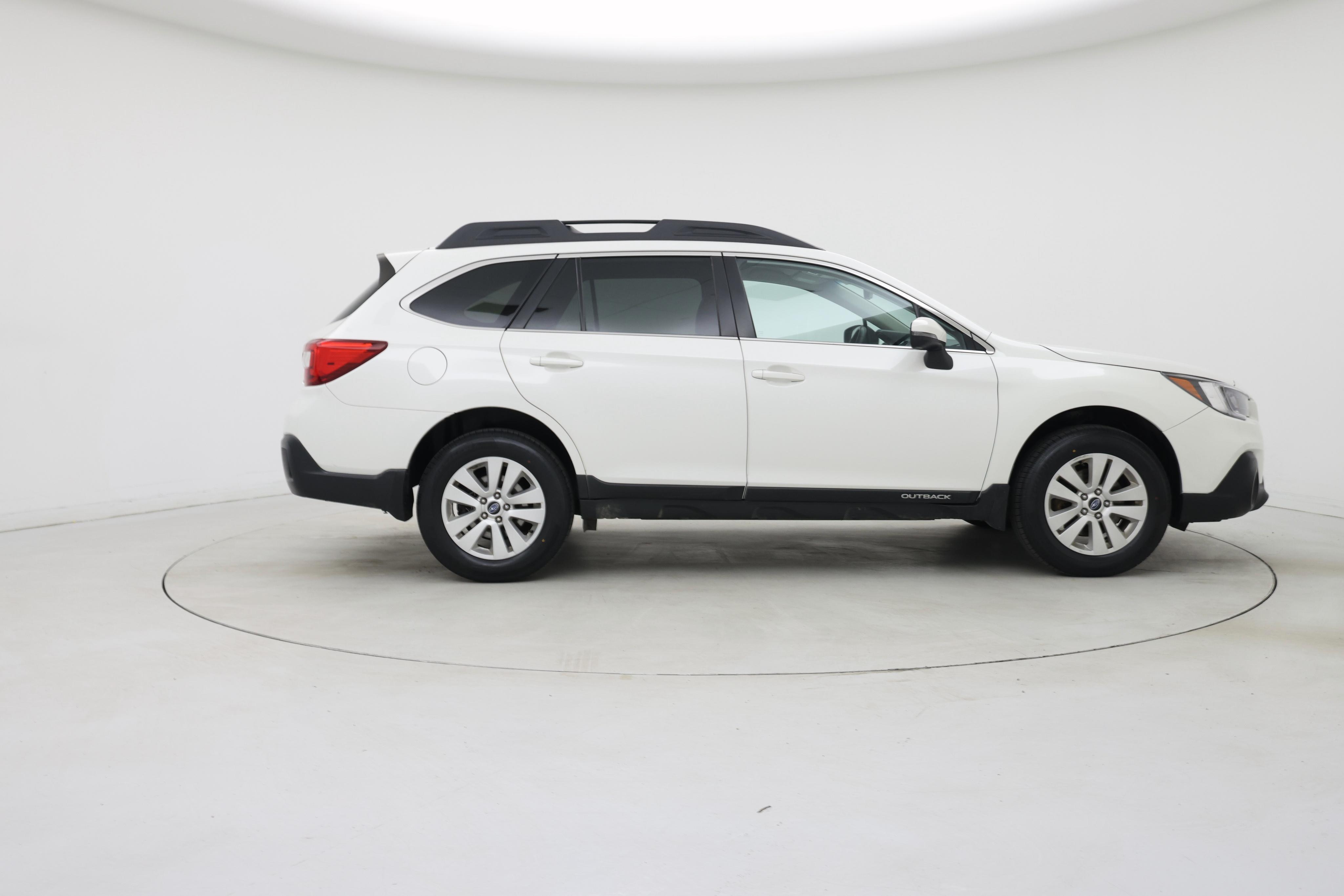 Thumbnail: 2018 Subaru Outback - 7