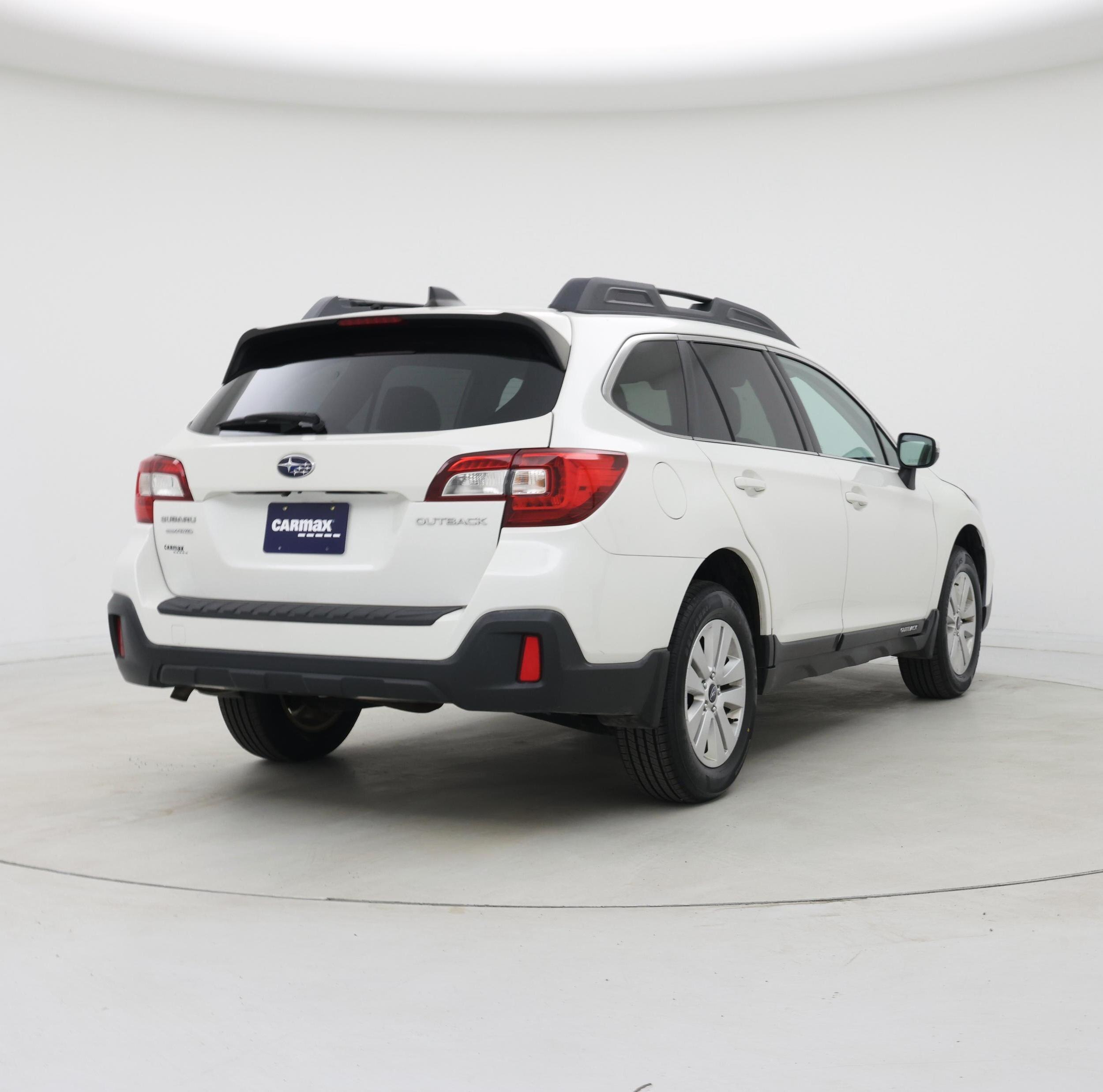 Thumbnail: 2018 Subaru Outback - 8