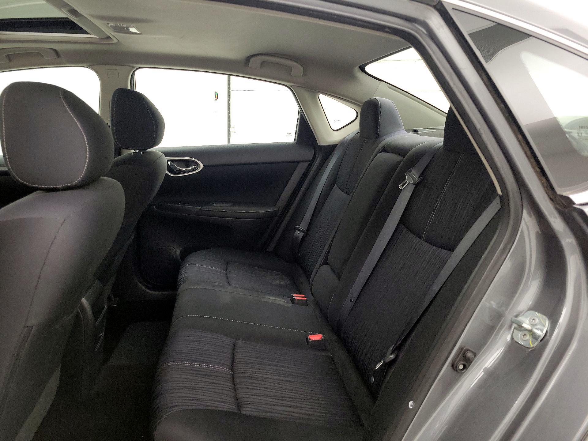 Thumbnail: 2017 Nissan Sentra - 20