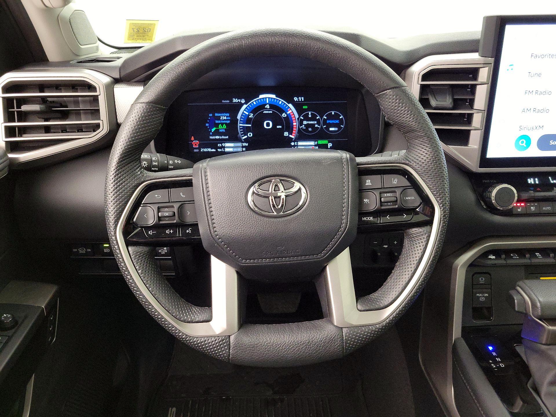 Thumbnail: 2024 Toyota Sequoia - 10