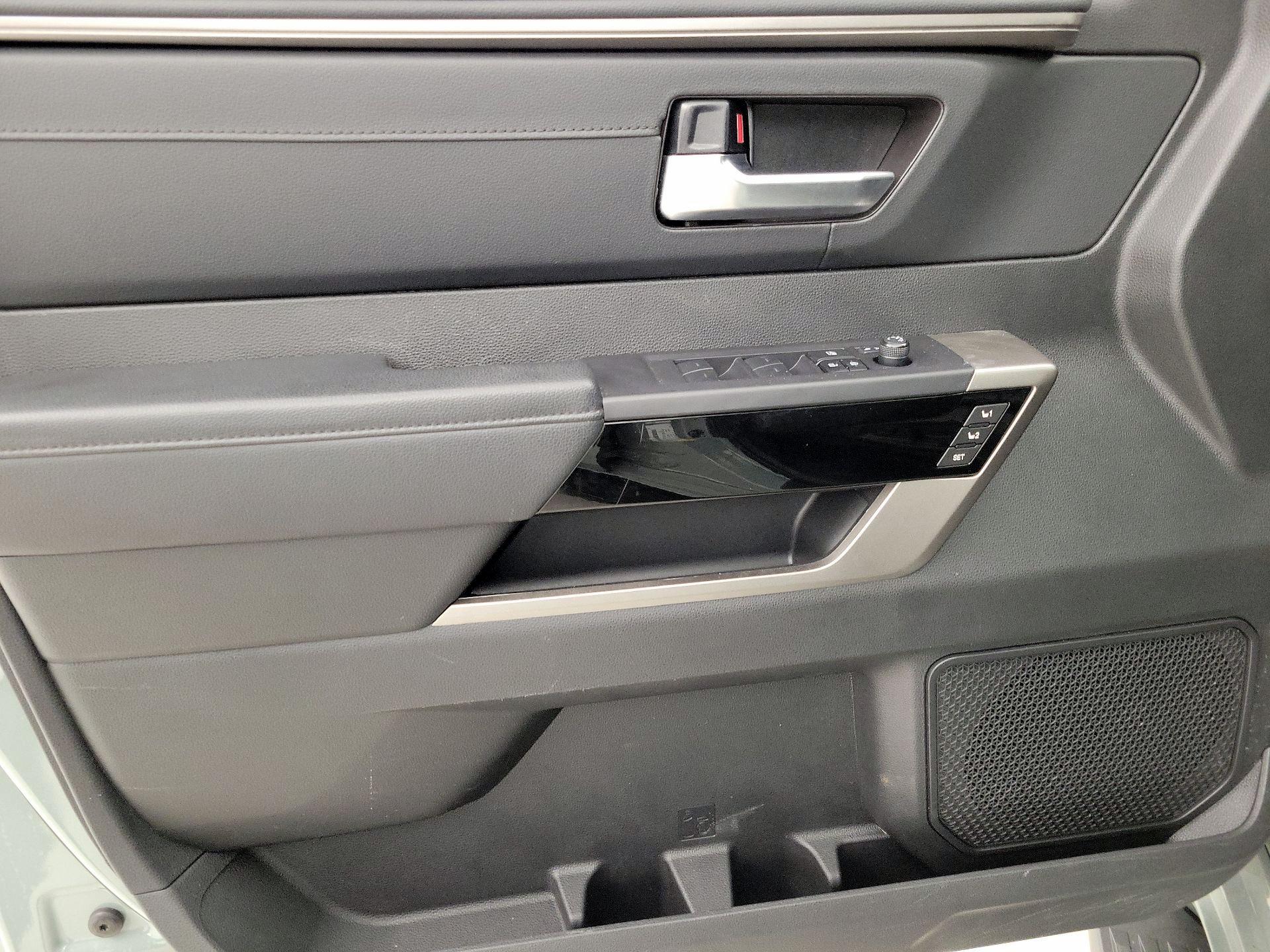 Thumbnail: 2024 Toyota Sequoia - 12