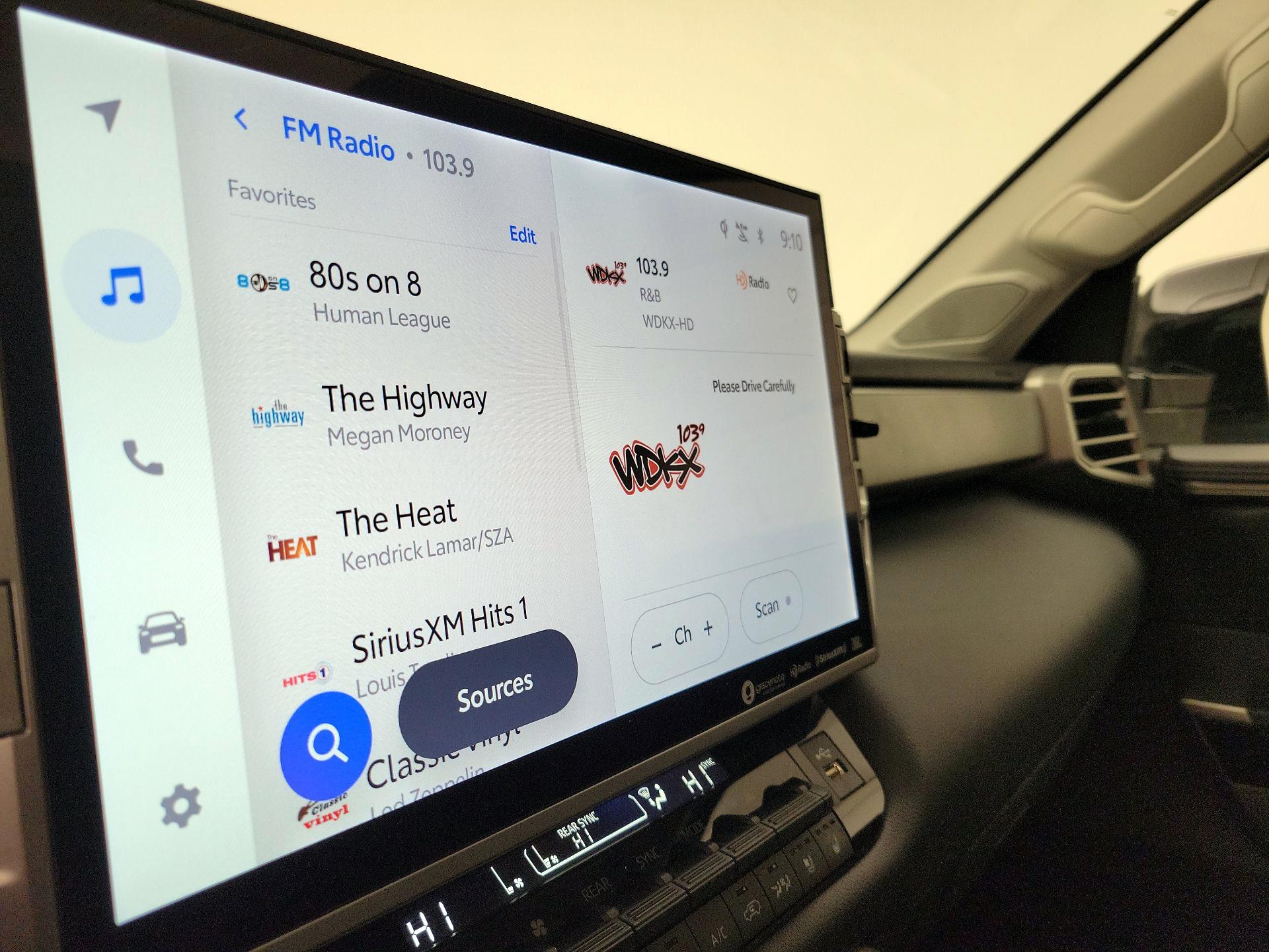 Thumbnail: 2024 Toyota Sequoia - 15