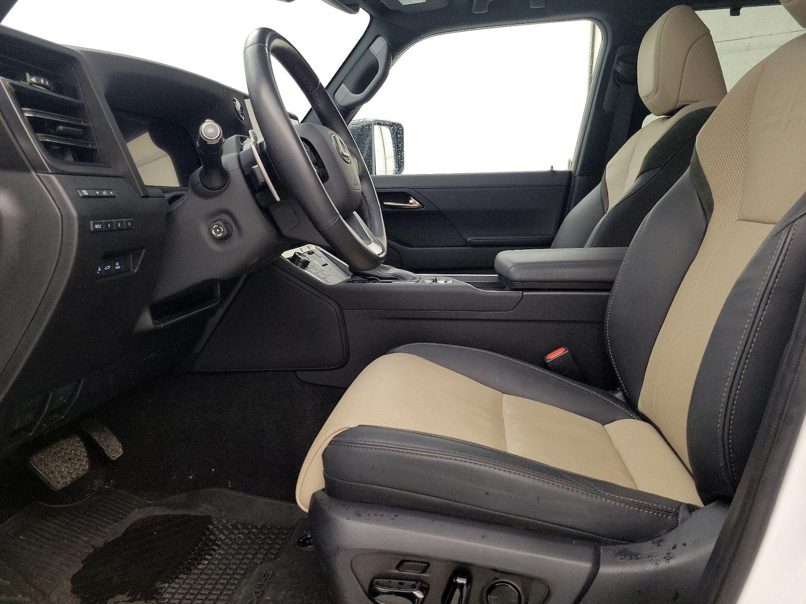 2024 Lexus GX Overtrail - Photo 12