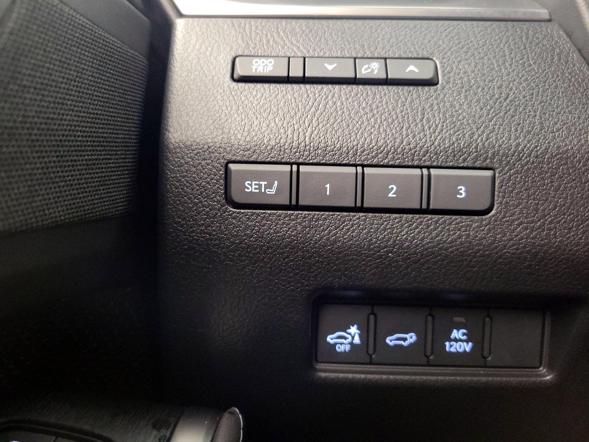 Thumbnail: 2024 Lexus GX - 13