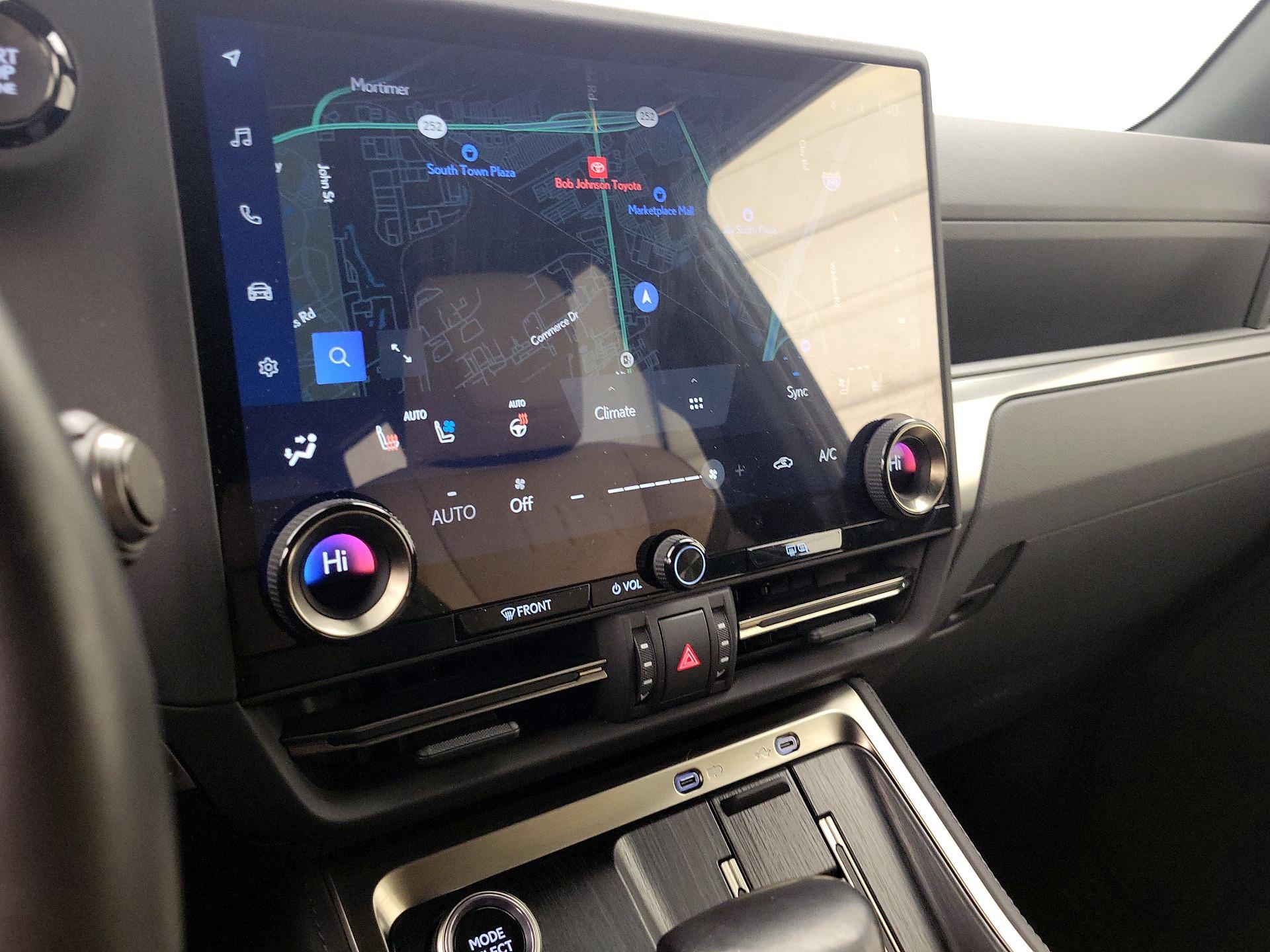 Thumbnail: 2024 Lexus GX - 14