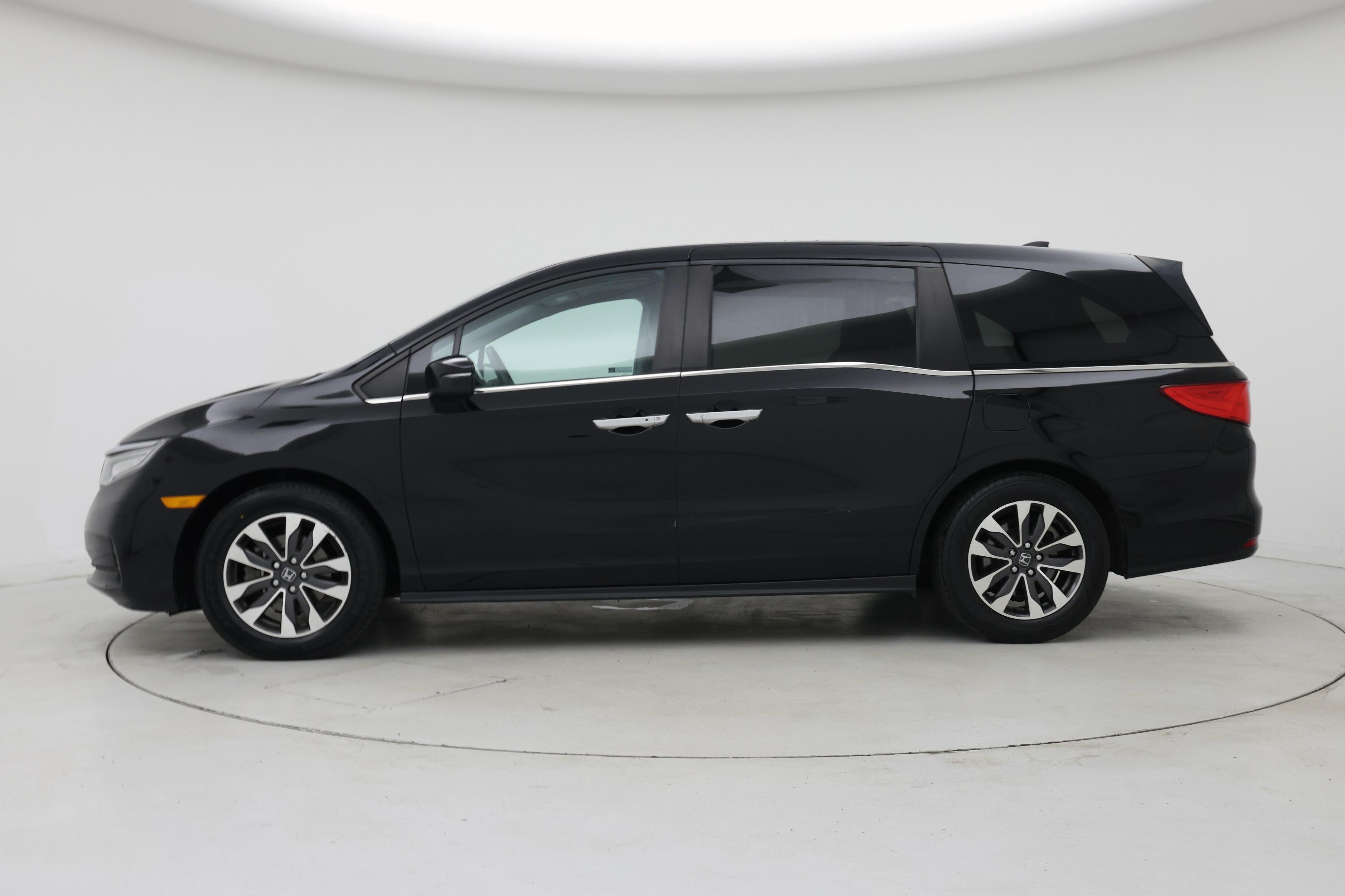Thumbnail: 2021 Honda Odyssey - 3