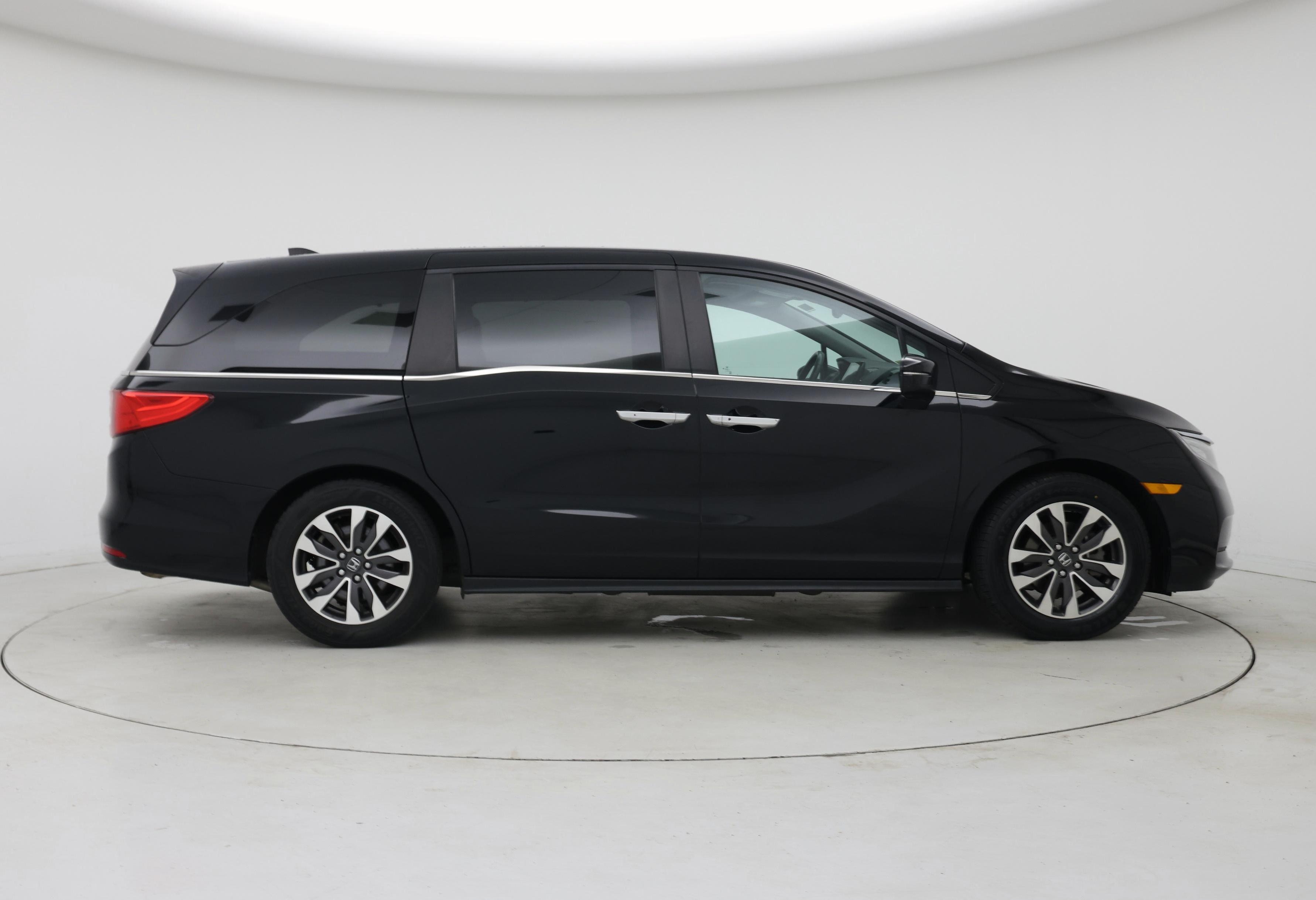 Thumbnail: 2021 Honda Odyssey - 7