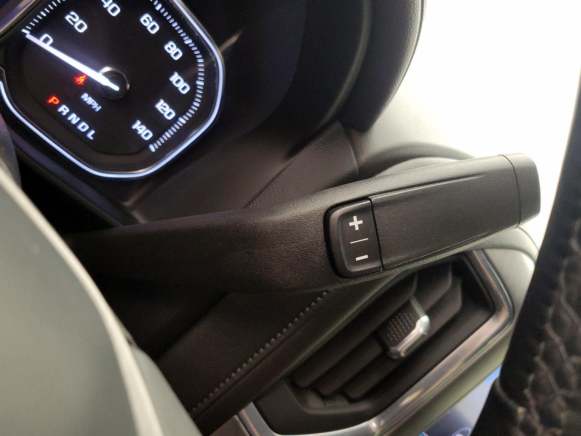 Thumbnail: 2022 GMC Sierra 3500 - 17