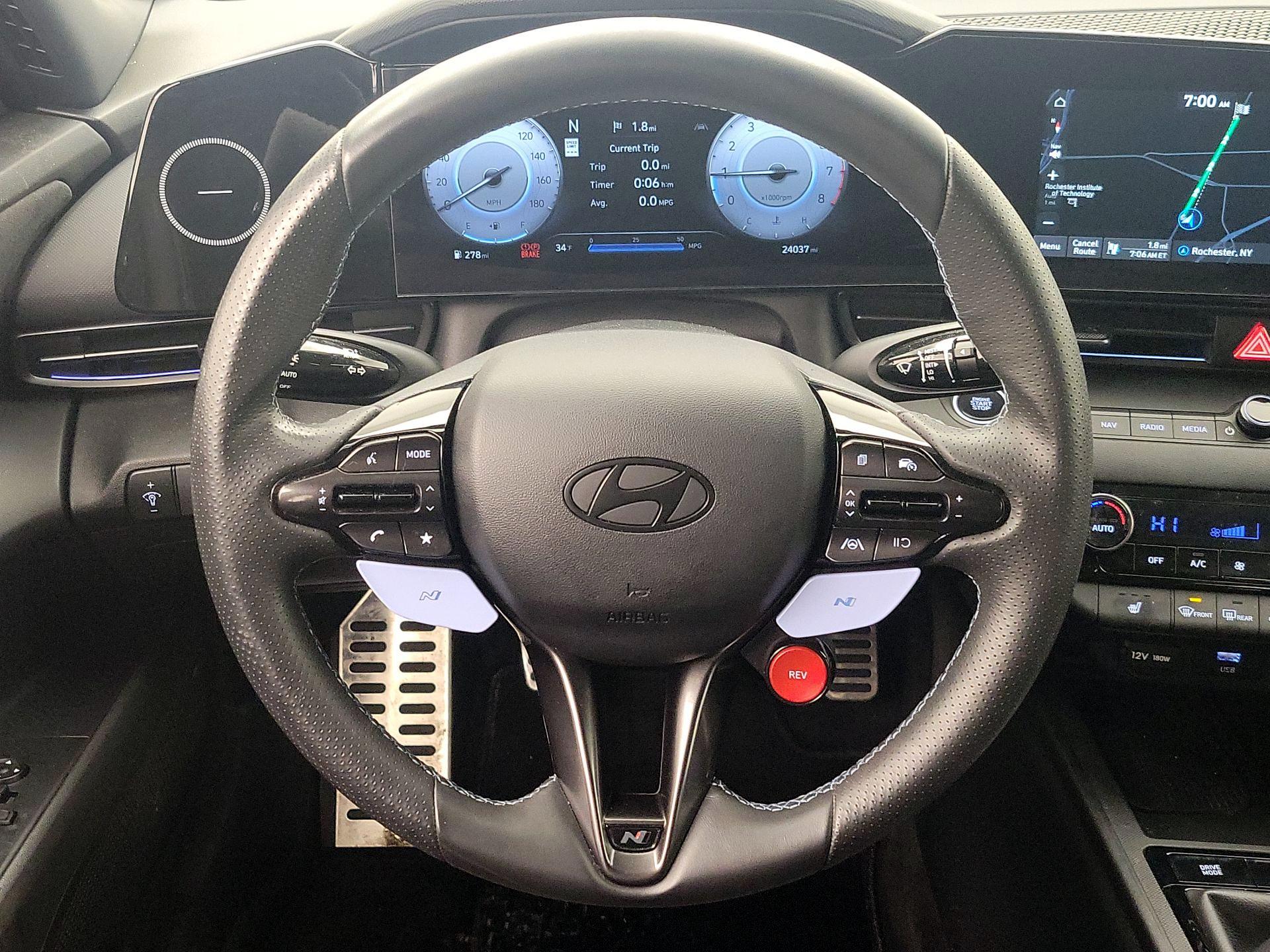 Thumbnail: 2025 Hyundai Elantra - 10