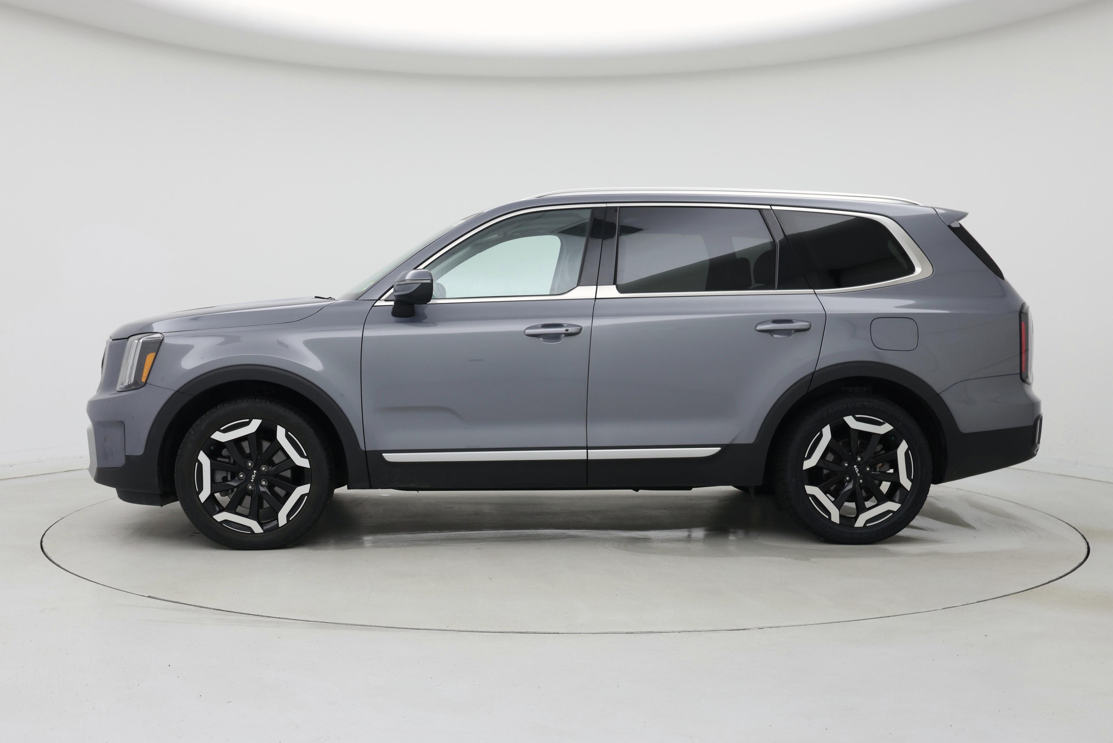 Thumbnail: 2024 Kia Telluride - 3