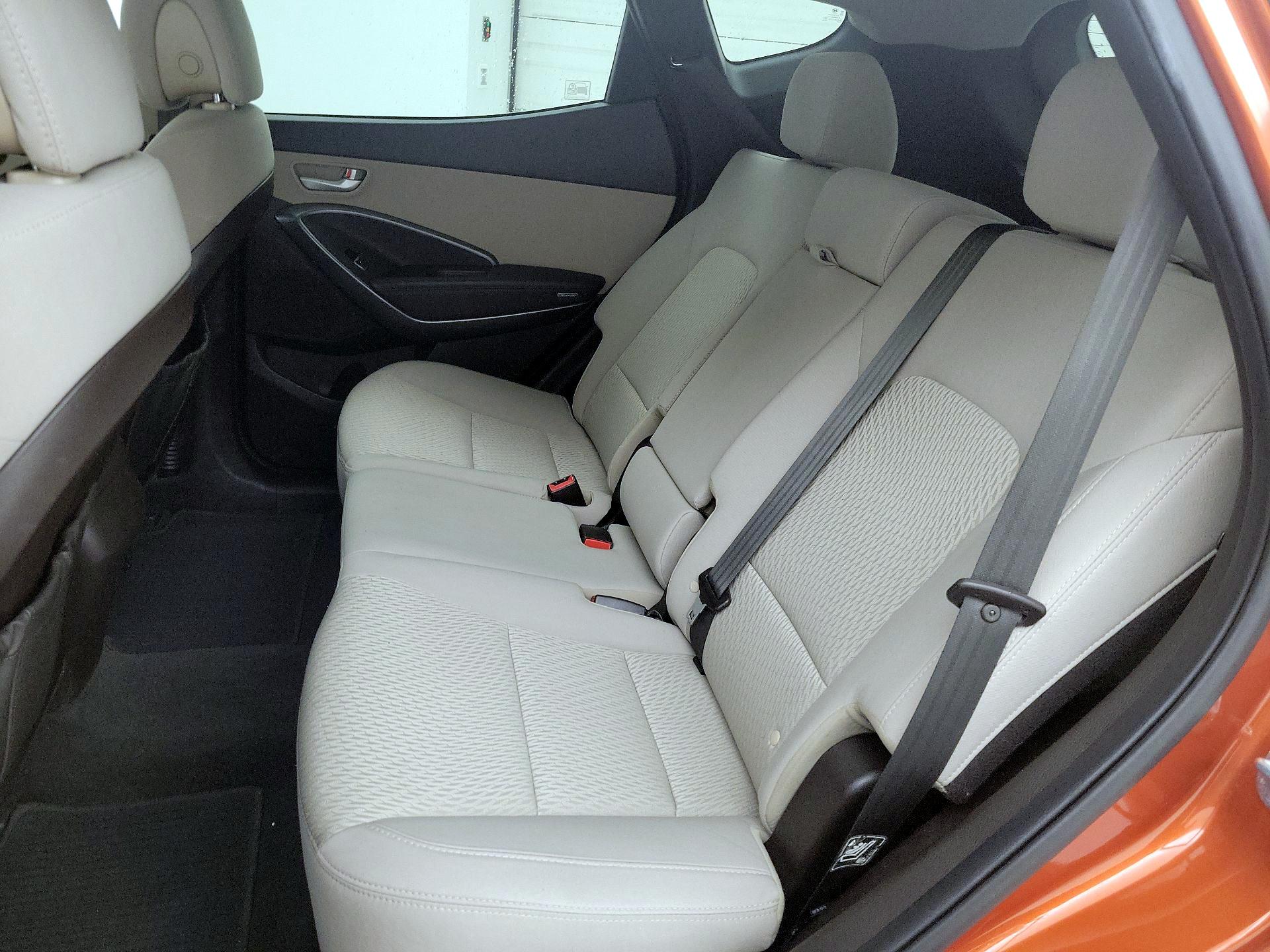 Thumbnail: 2017 Hyundai Santa Fe - 19