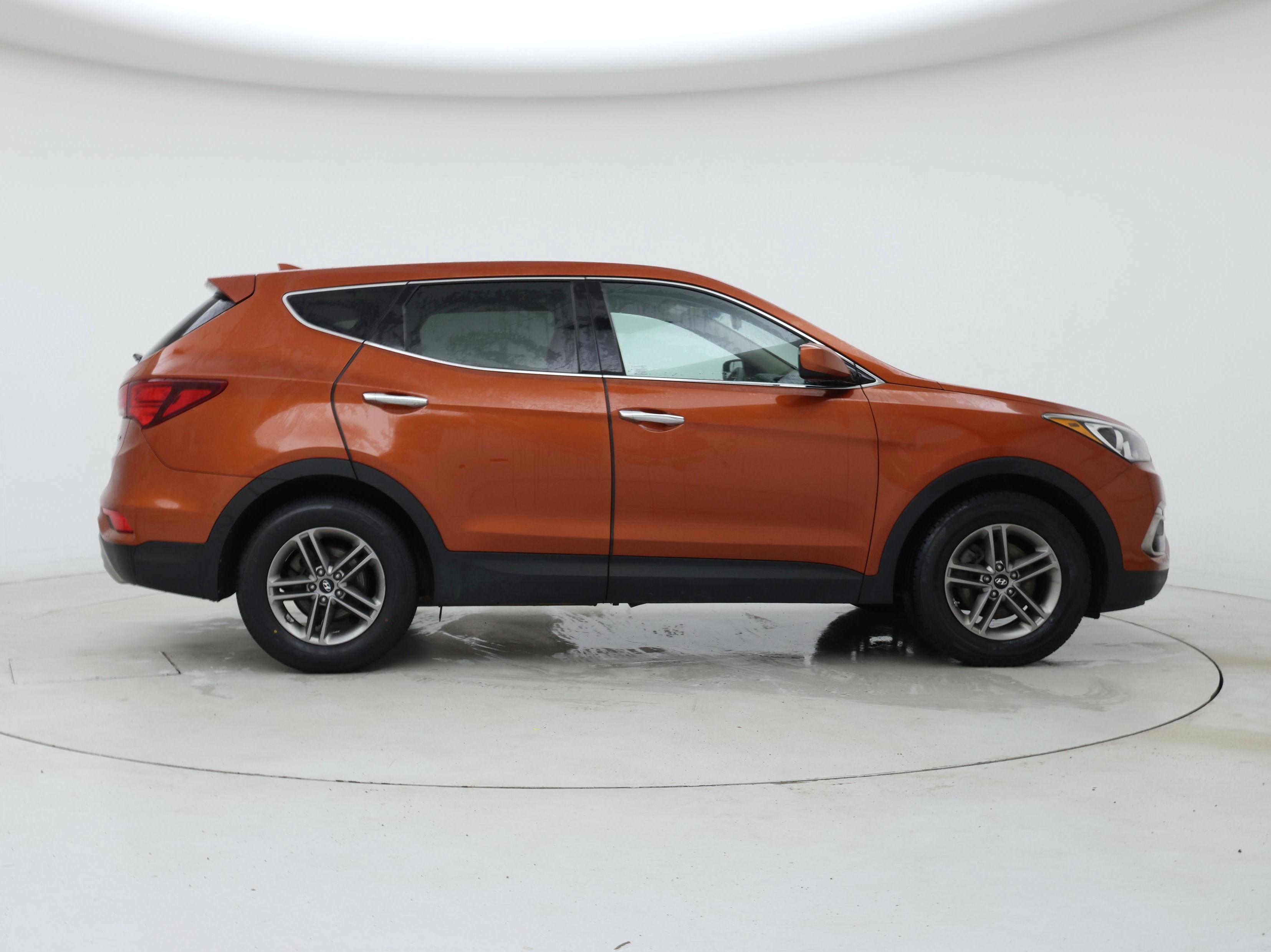 Thumbnail: 2017 Hyundai Santa Fe - 7