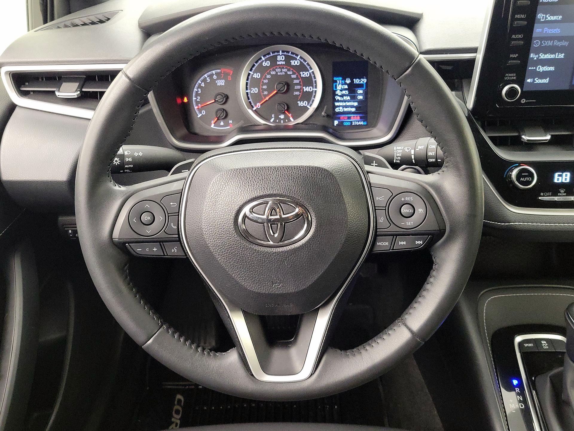 Thumbnail: 2022 Toyota Corolla - 10