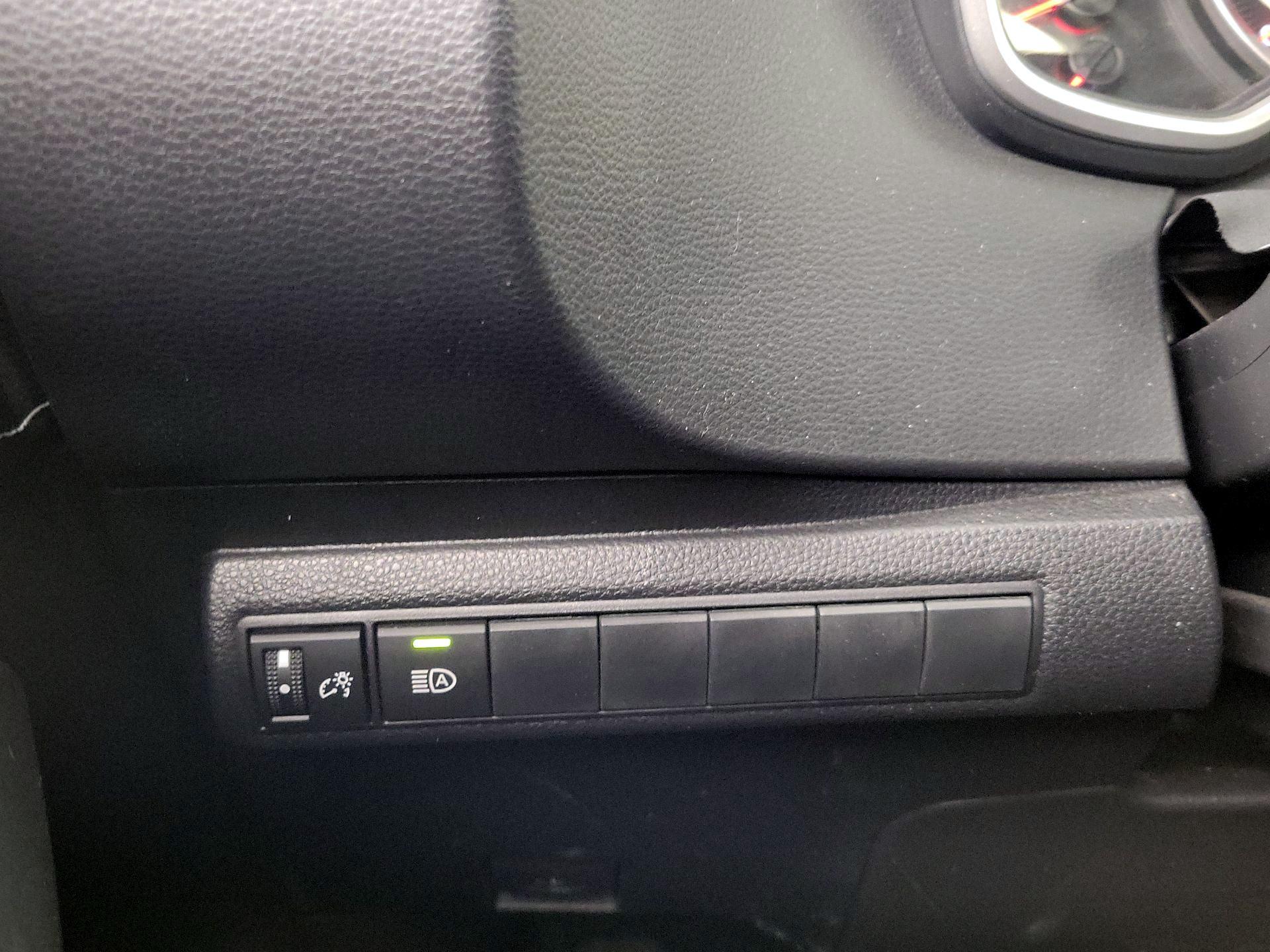 Thumbnail: 2022 Toyota Corolla - 13