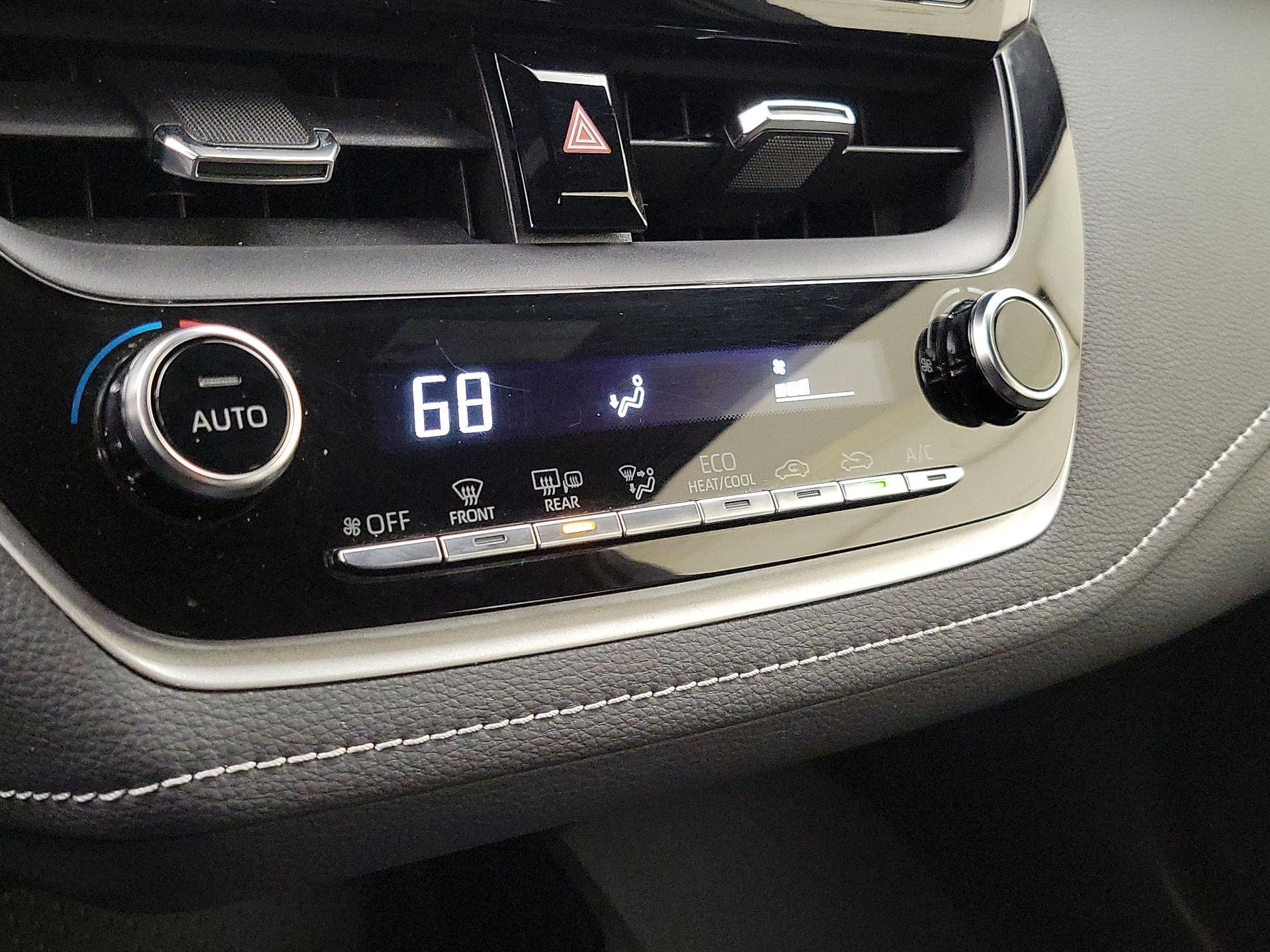 Thumbnail: 2022 Toyota Corolla - 16