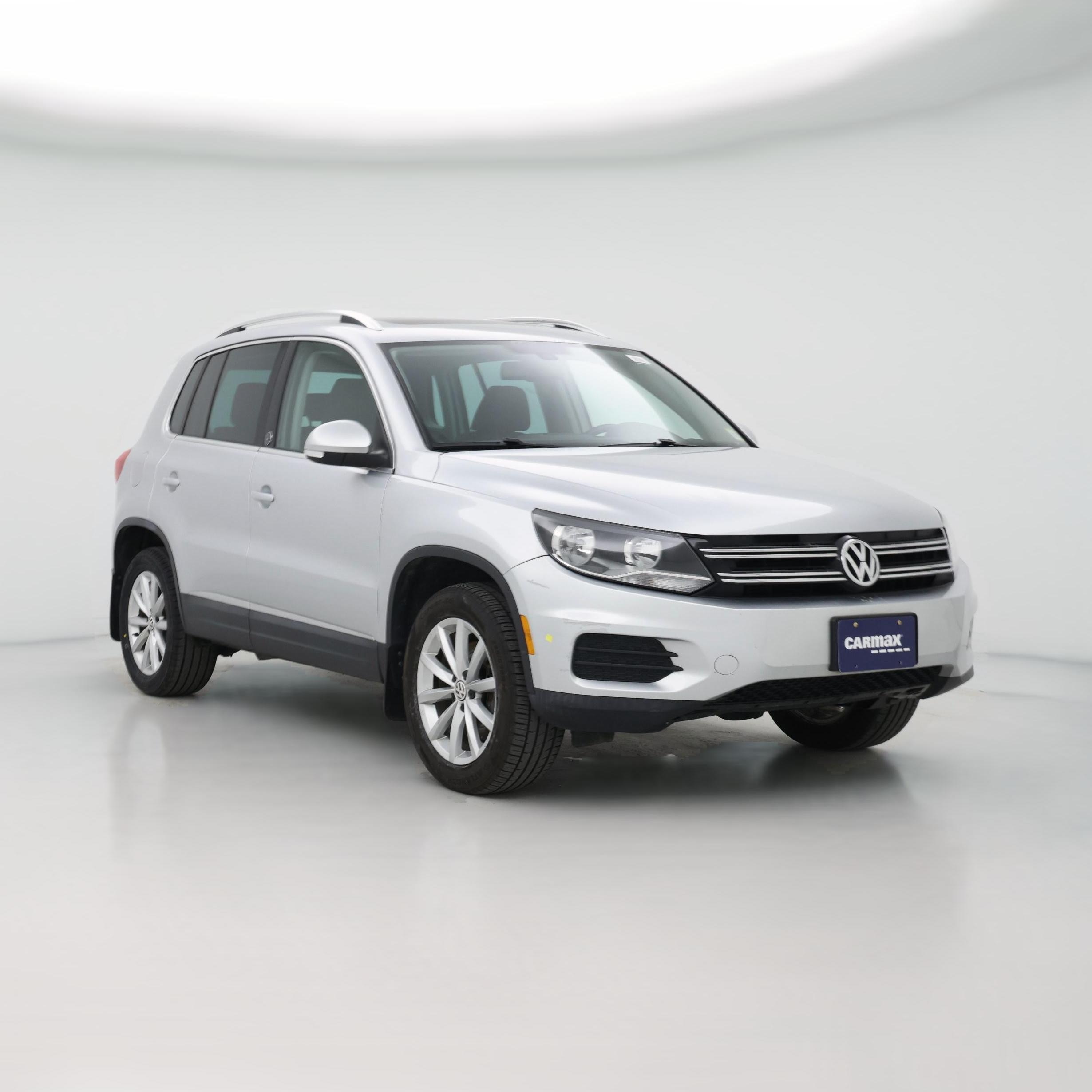 Thumbnail: 2017 Volkswagen Tiguan - 1