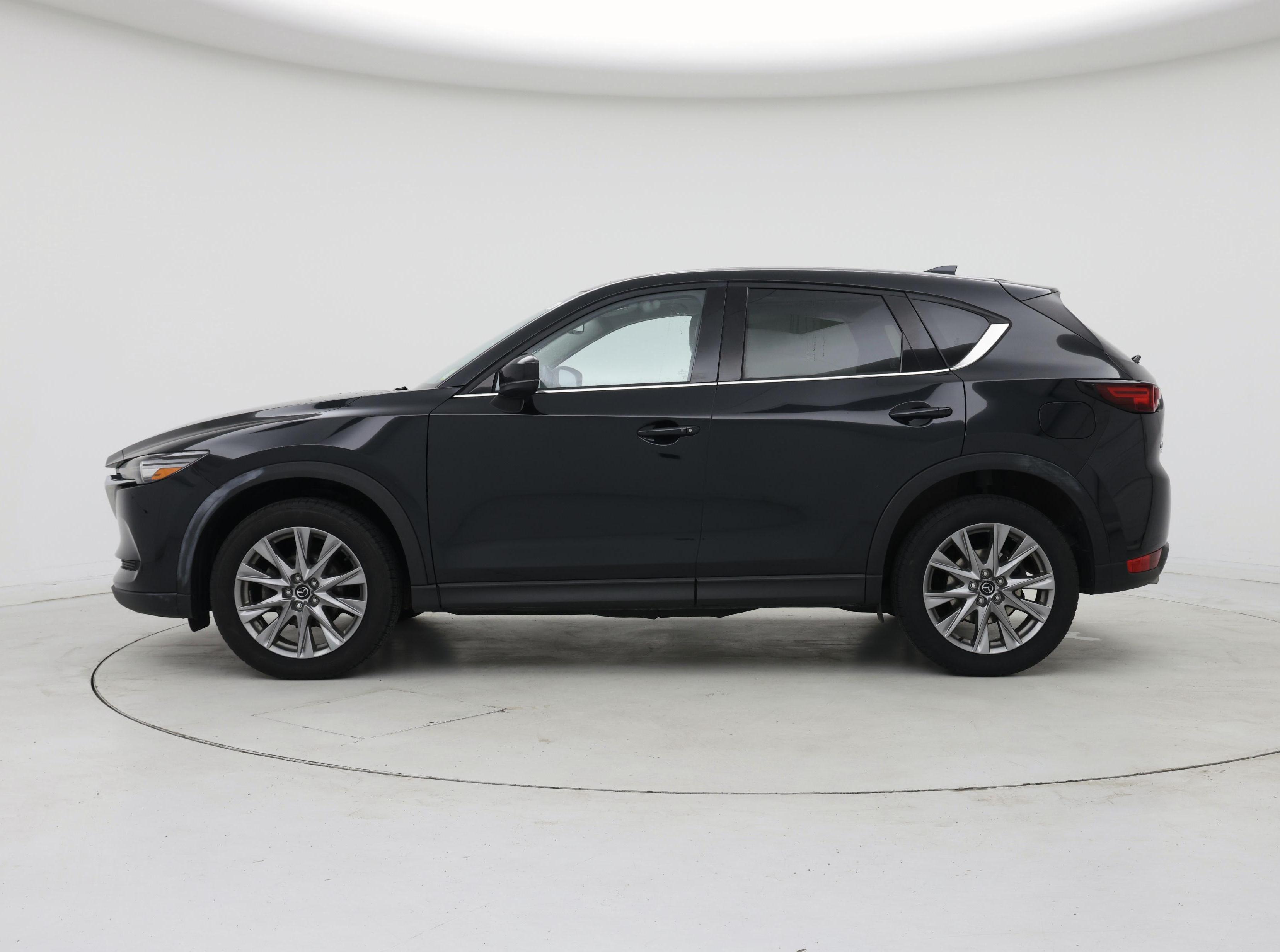 Thumbnail: 2021 Mazda CX-5 - 3