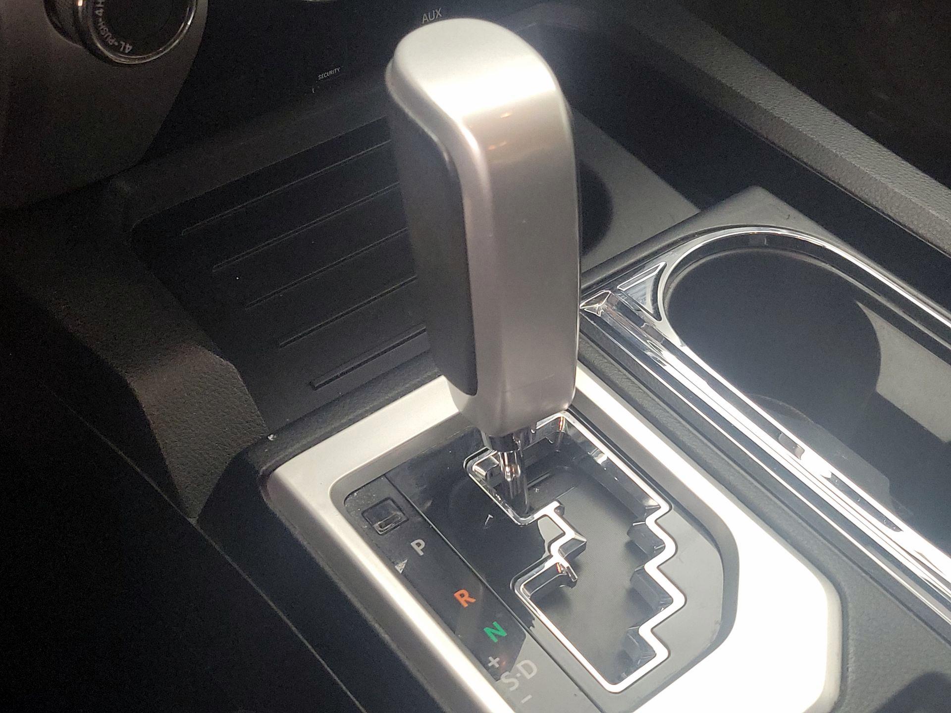 Thumbnail: 2017 Toyota Tundra - 18