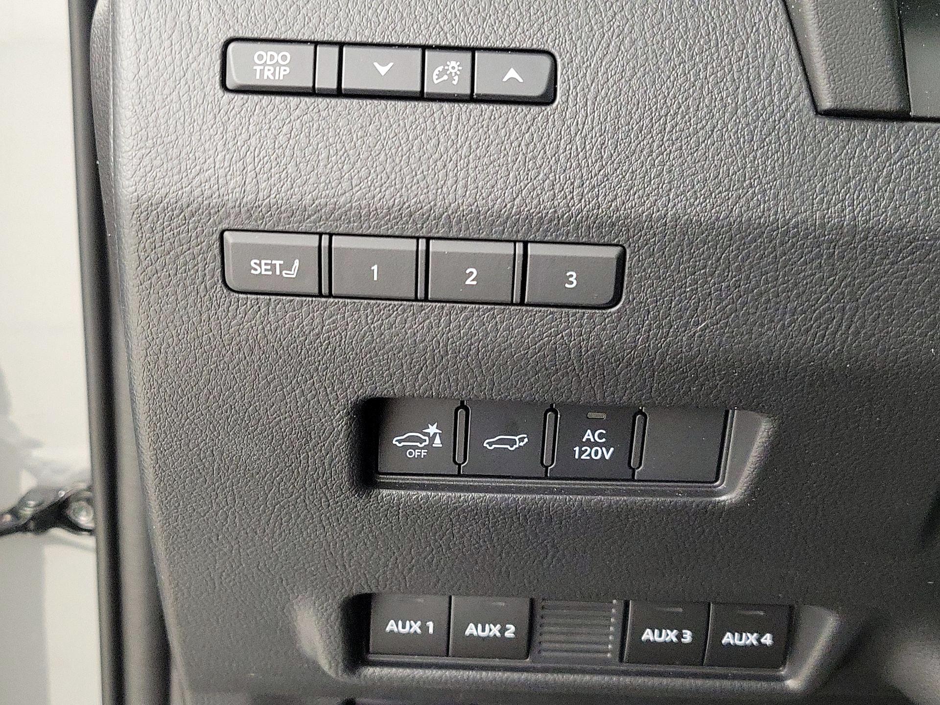 Thumbnail: 2025 Lexus GX - 13