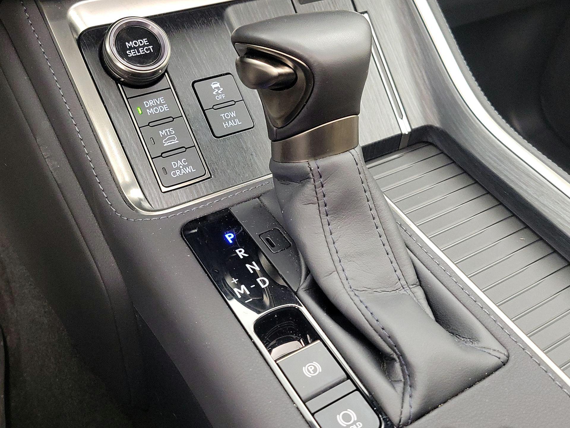 Thumbnail: 2025 Lexus GX - 17