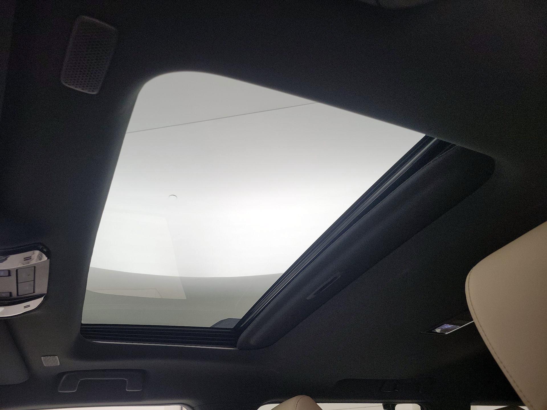 Thumbnail: 2025 Lexus GX - 19