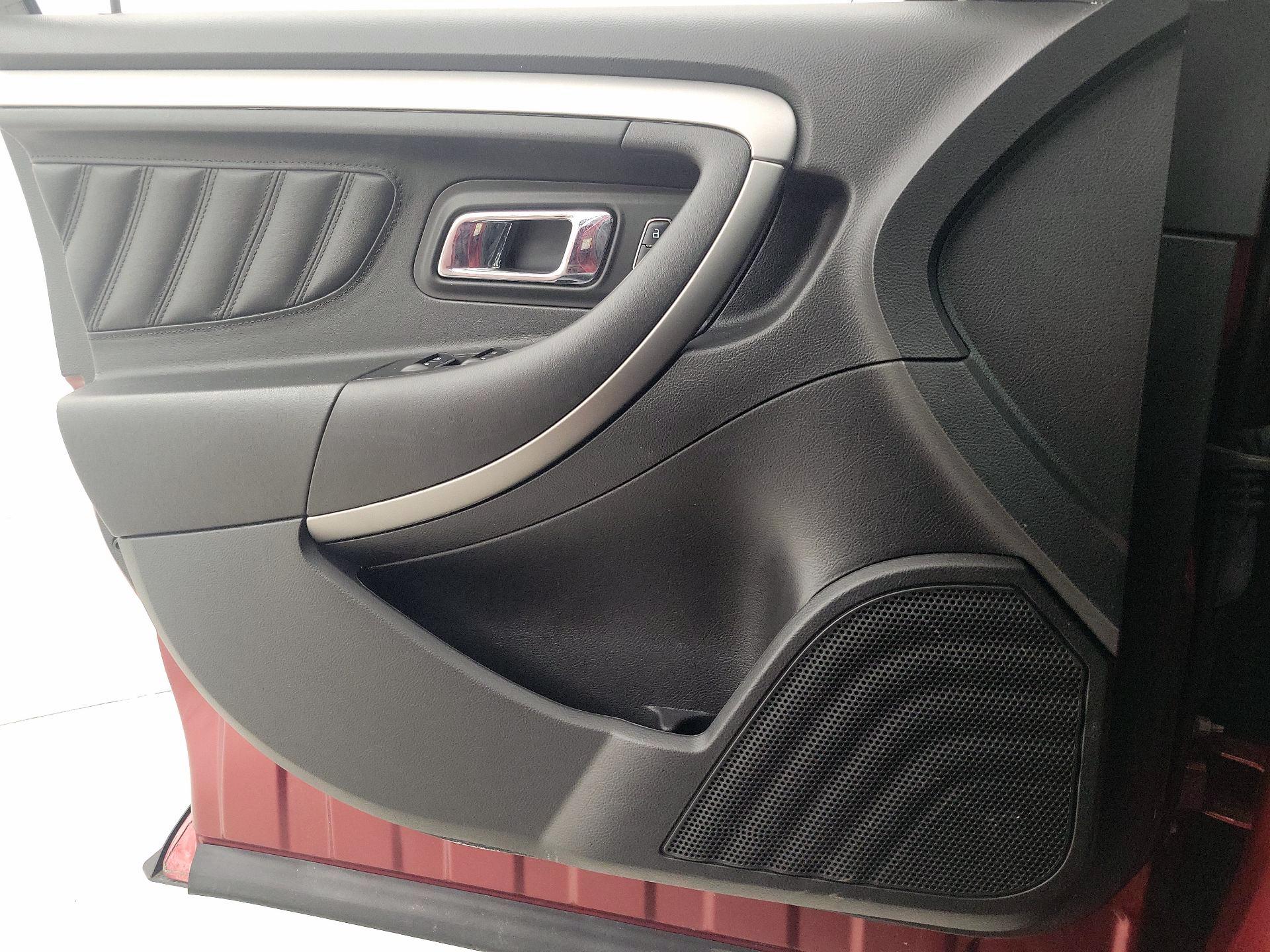 Thumbnail: 2017 Ford Taurus - 12