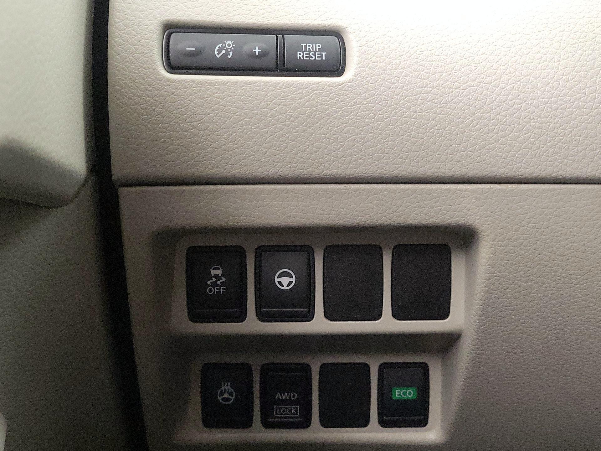 Thumbnail: 2019 Nissan Rogue Sport - 11