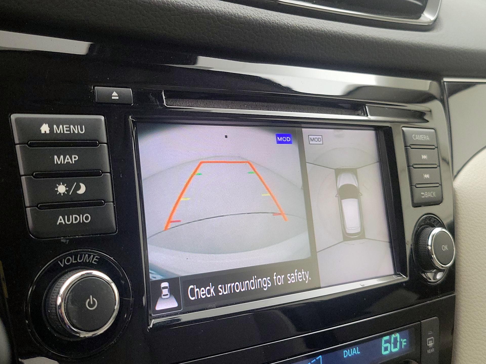 Thumbnail: 2019 Nissan Rogue Sport - 13