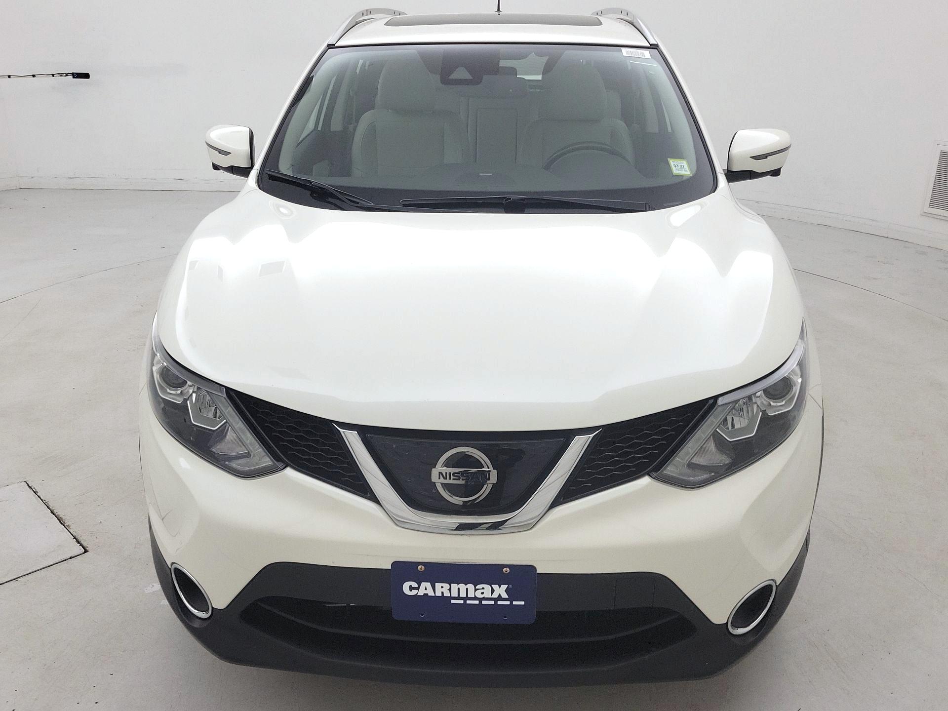 Thumbnail: 2019 Nissan Rogue Sport - 2