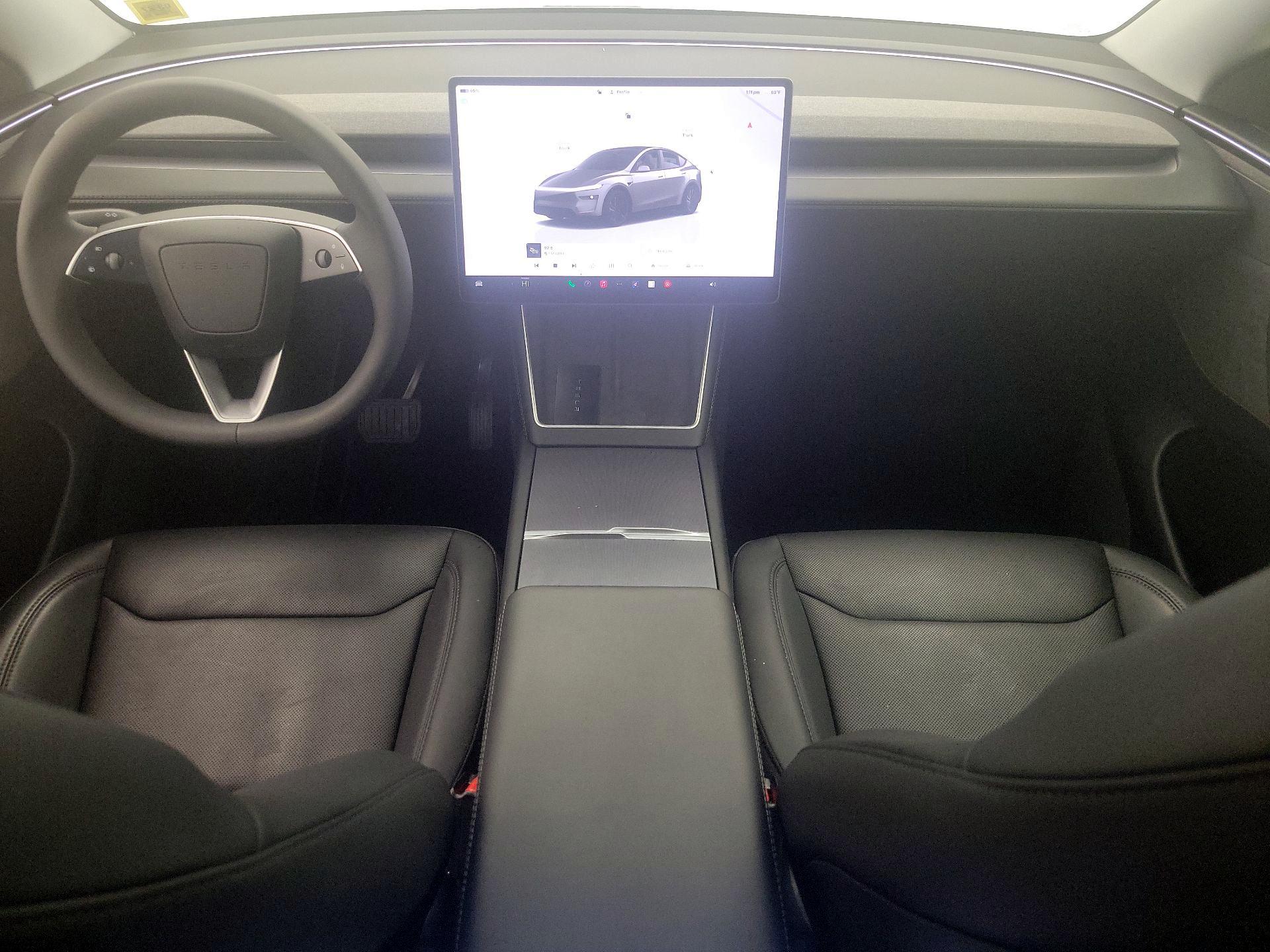 Thumbnail: 2026 Tesla Model Y - 9