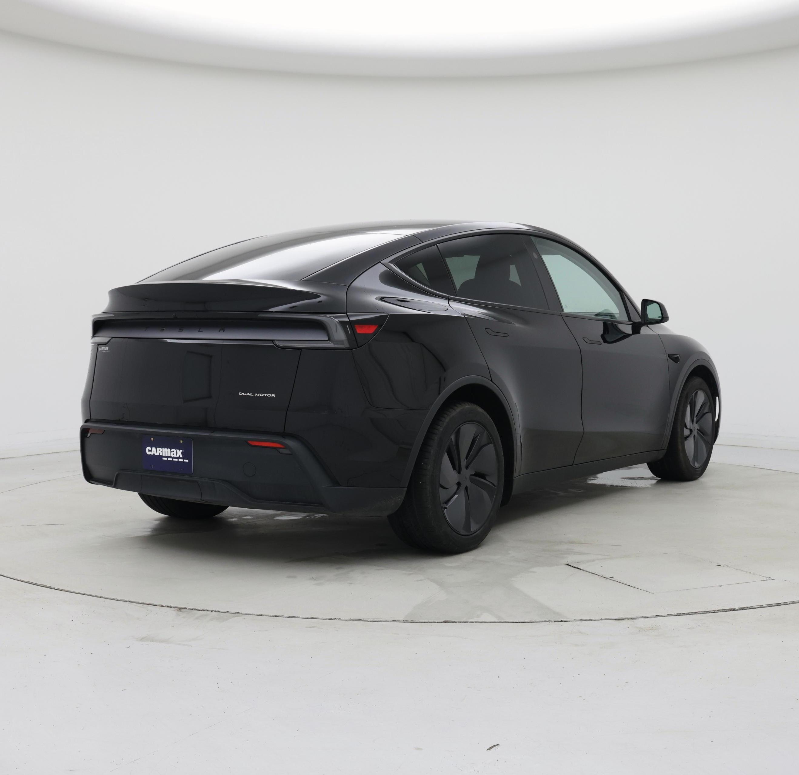 Thumbnail: 2026 Tesla Model Y - 8