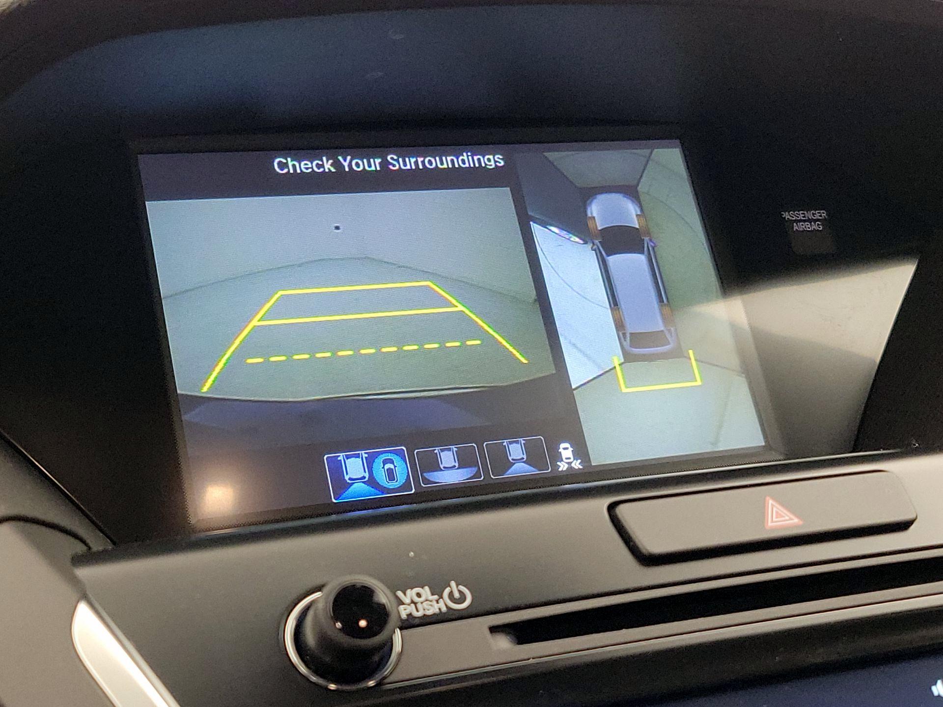 Thumbnail: 2019 Acura MDX - 15