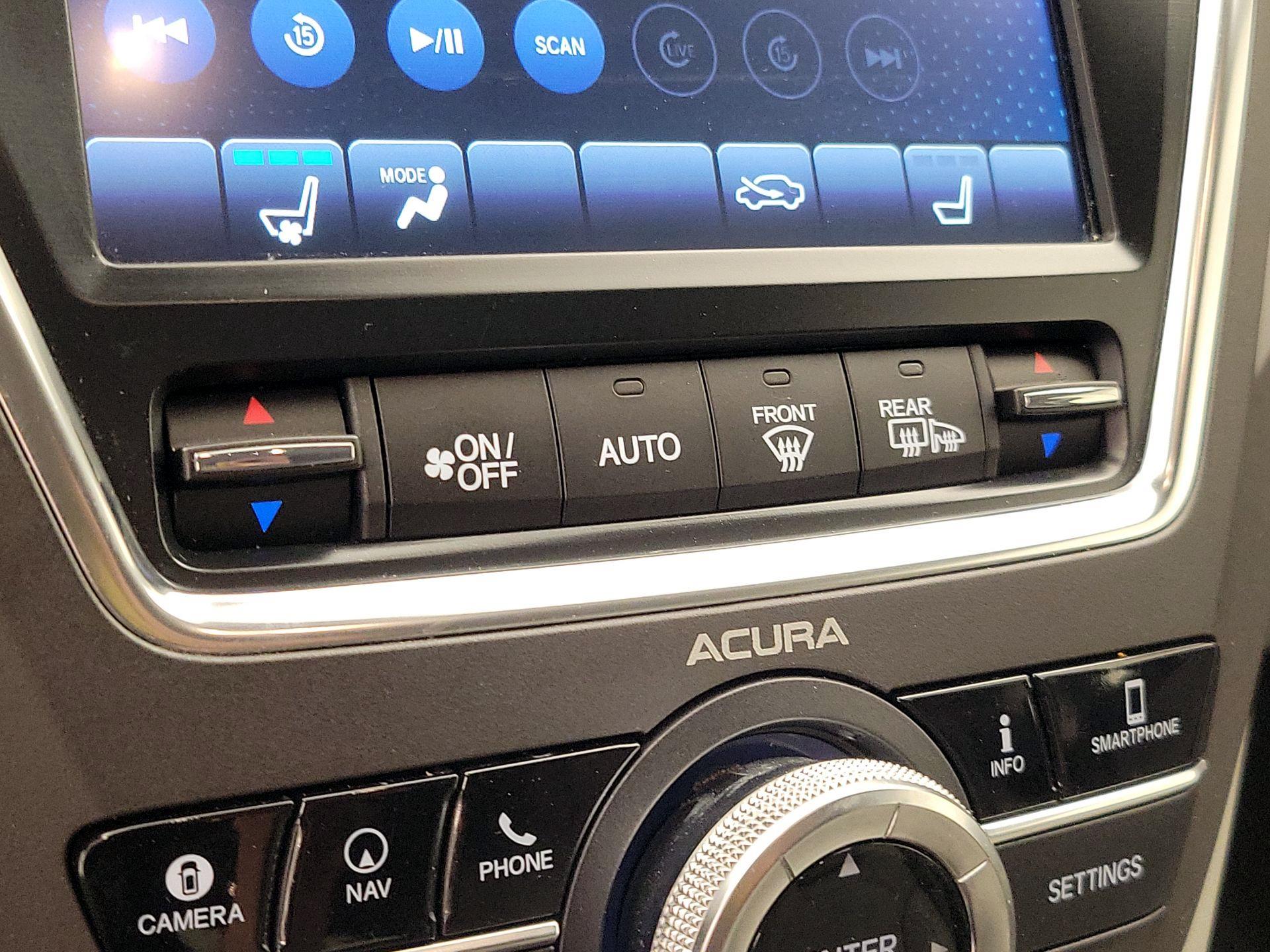 Thumbnail: 2019 Acura MDX - 17