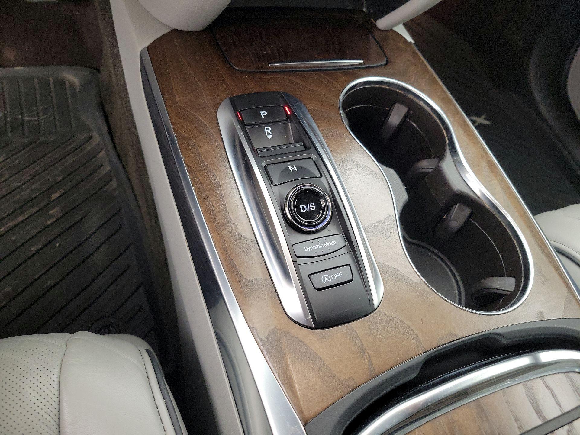 Thumbnail: 2019 Acura MDX - 18