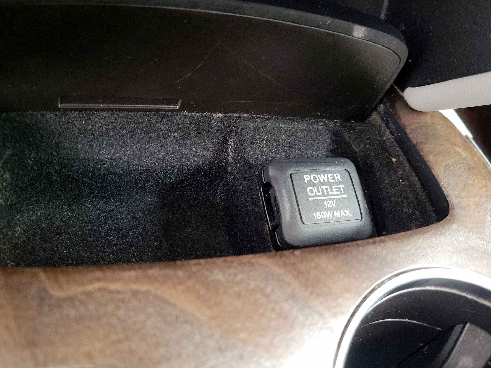 Thumbnail: 2019 Acura MDX - 19