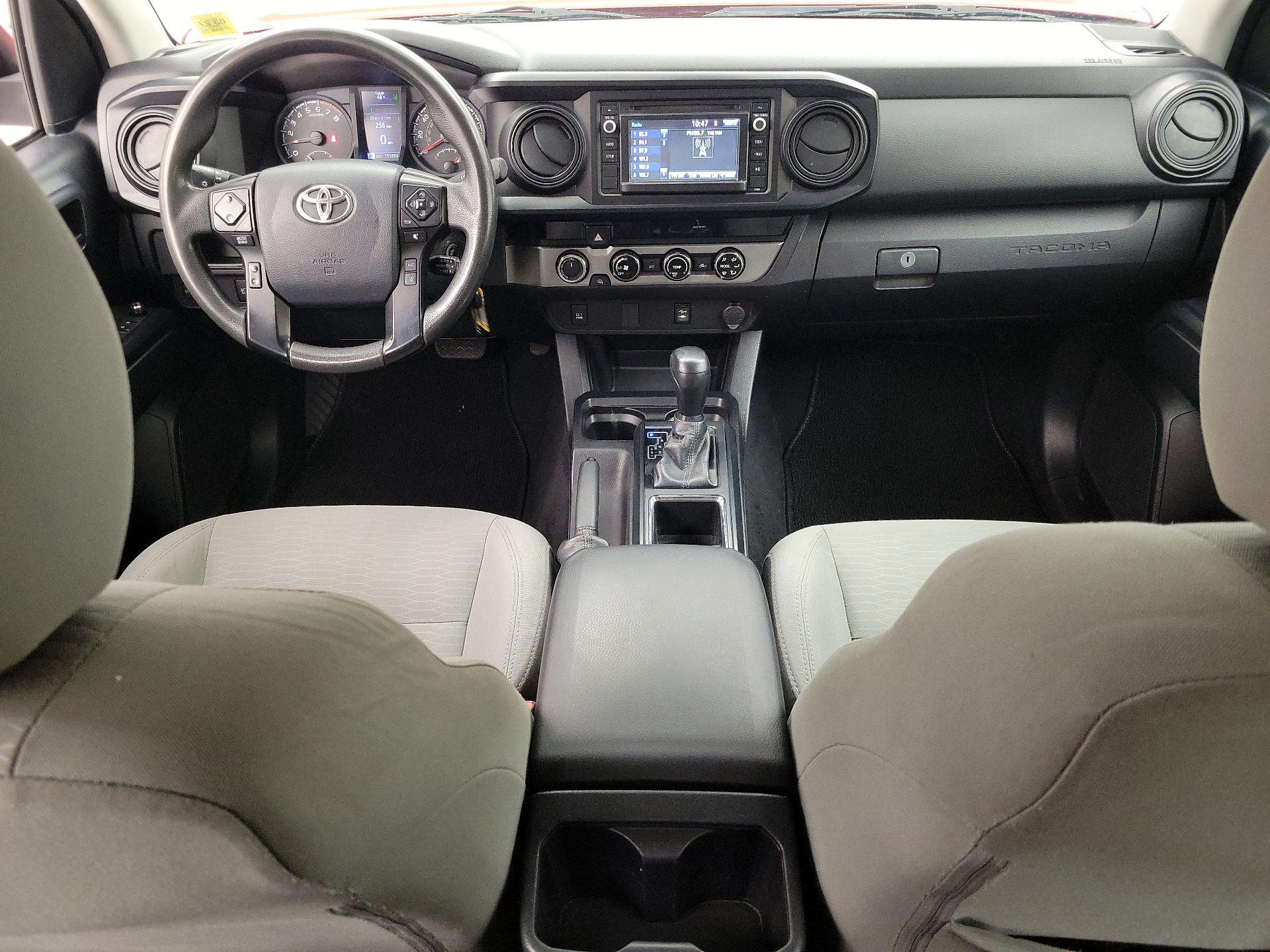 Thumbnail: 2018 Toyota Tacoma - 9