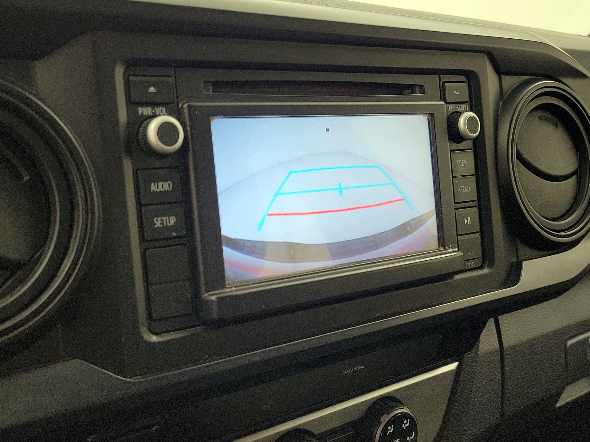 Thumbnail: 2018 Toyota Tacoma - 14