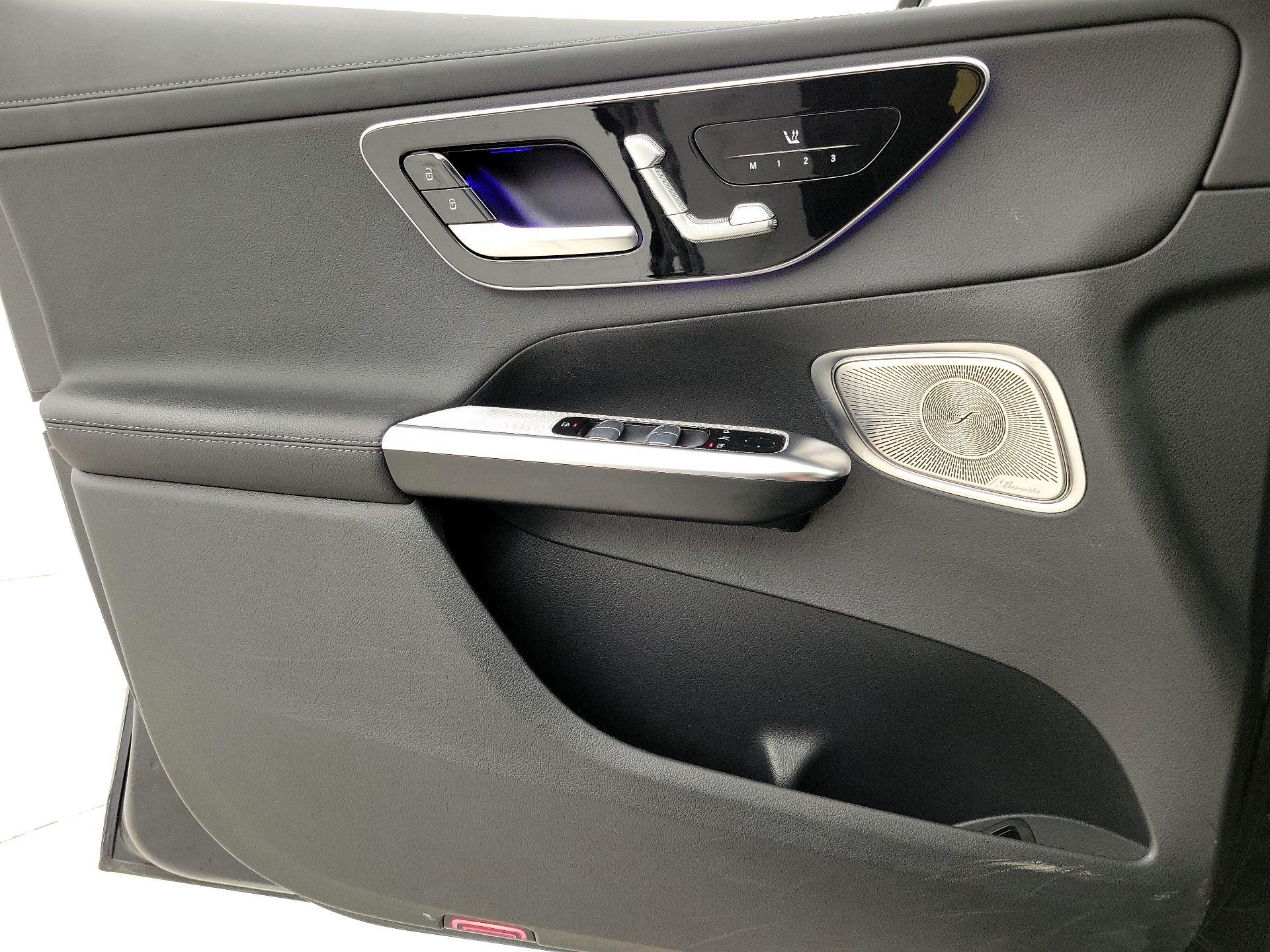 Thumbnail: 2024 Mercedes-Benz GLC - 12