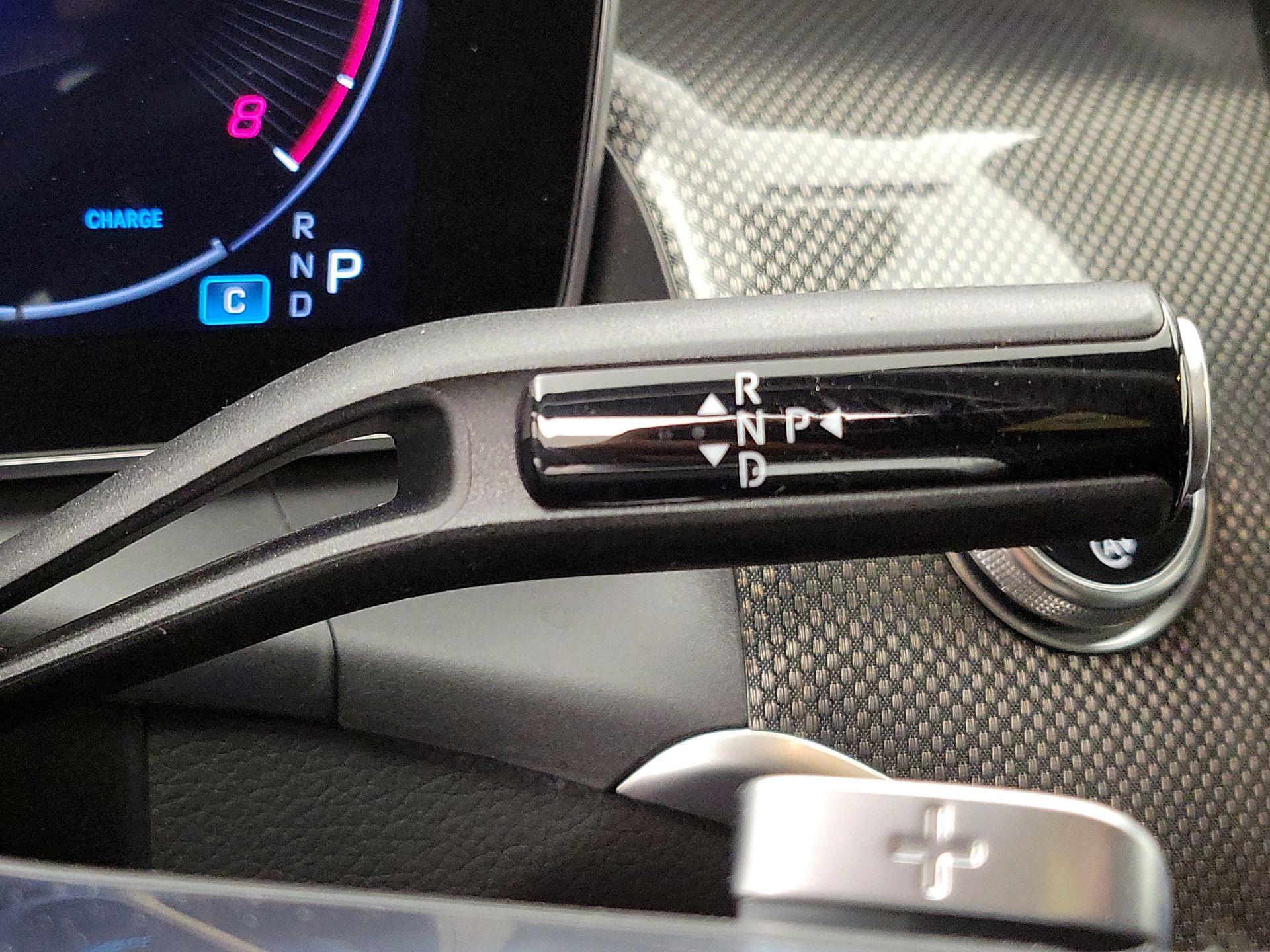 Thumbnail: 2024 Mercedes-Benz GLC - 18