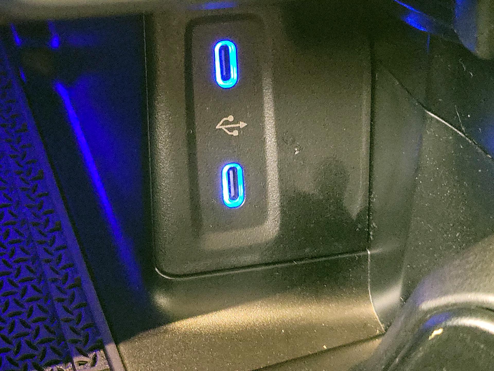 Thumbnail: 2024 Mercedes-Benz GLC - 19