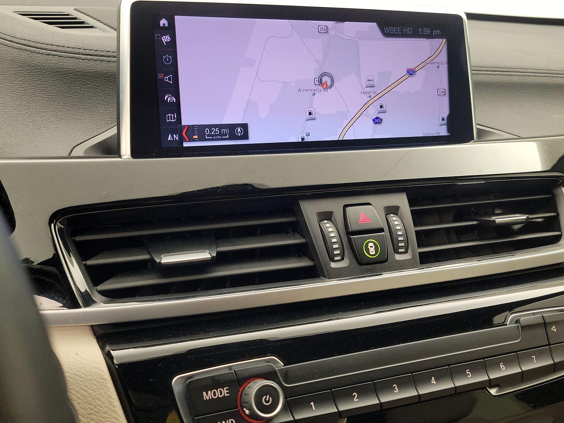 Thumbnail: 2022 BMW X1 - 14