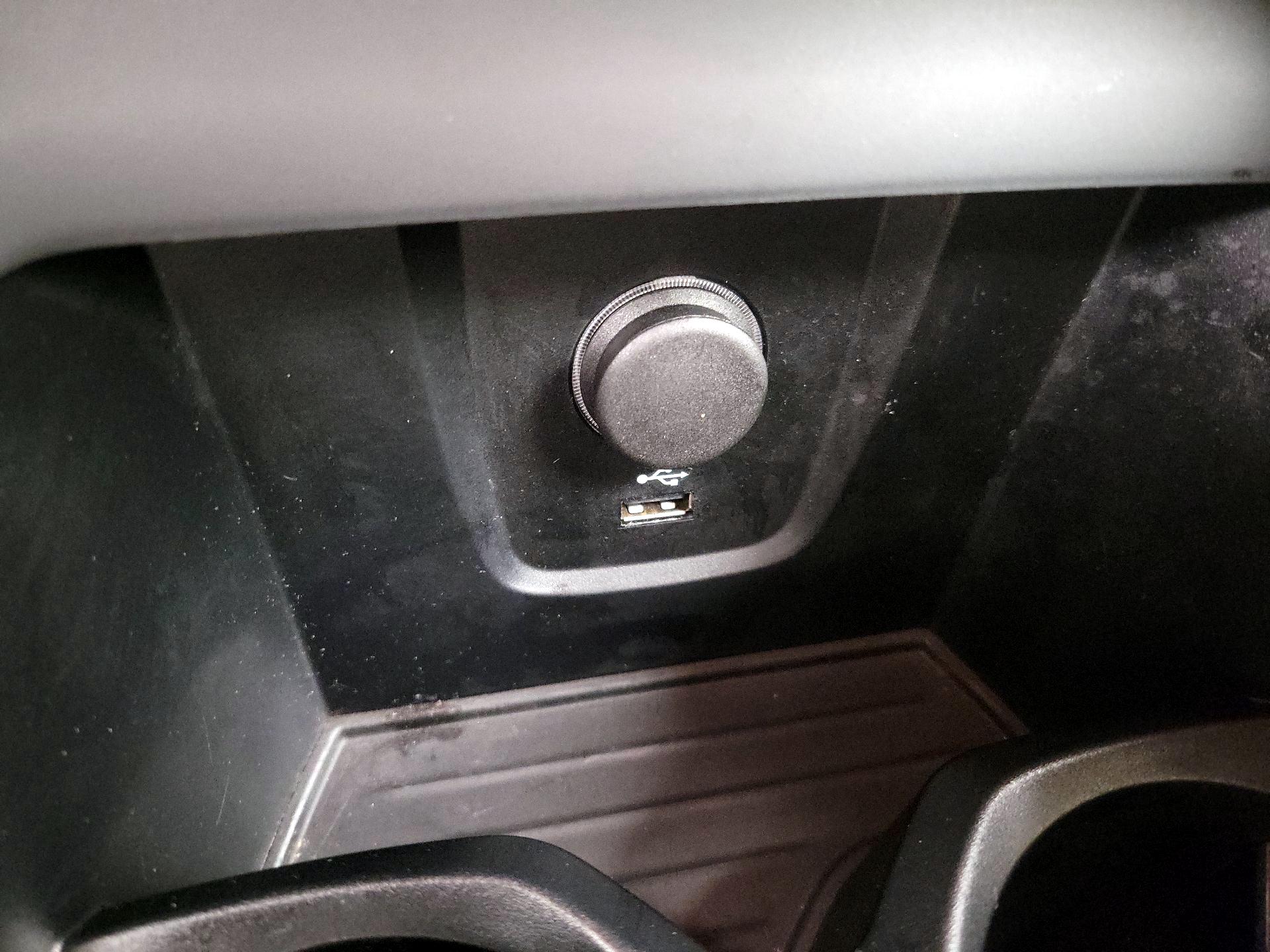 Thumbnail: 2022 BMW X1 - 19