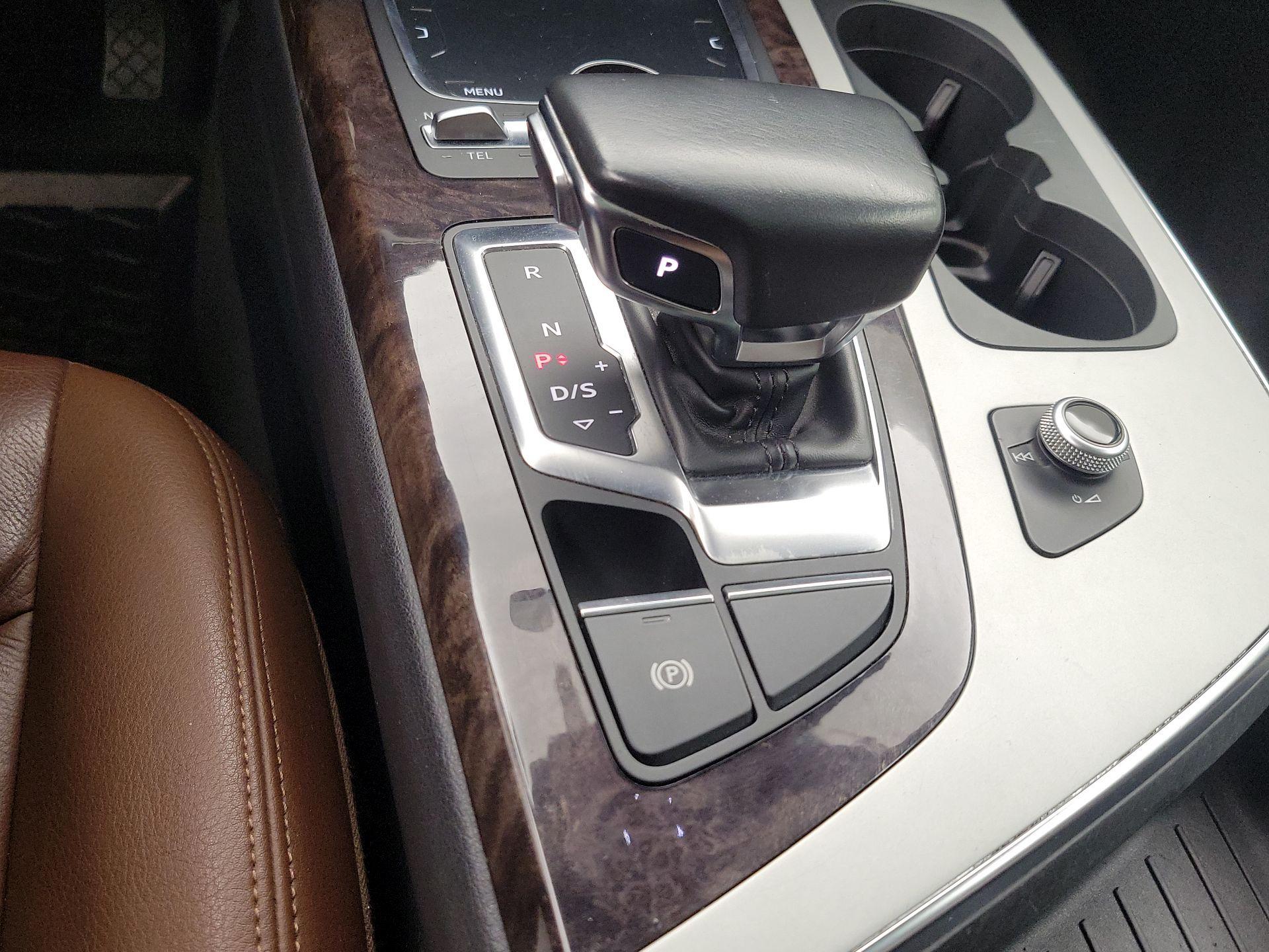 Thumbnail: 2018 Audi Q7 - 18